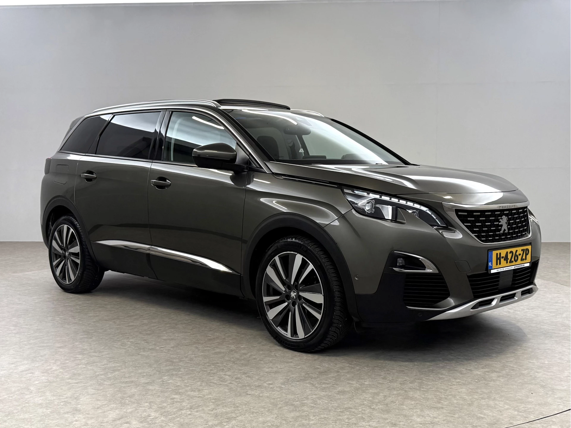 Hoofdafbeelding Peugeot 5008
