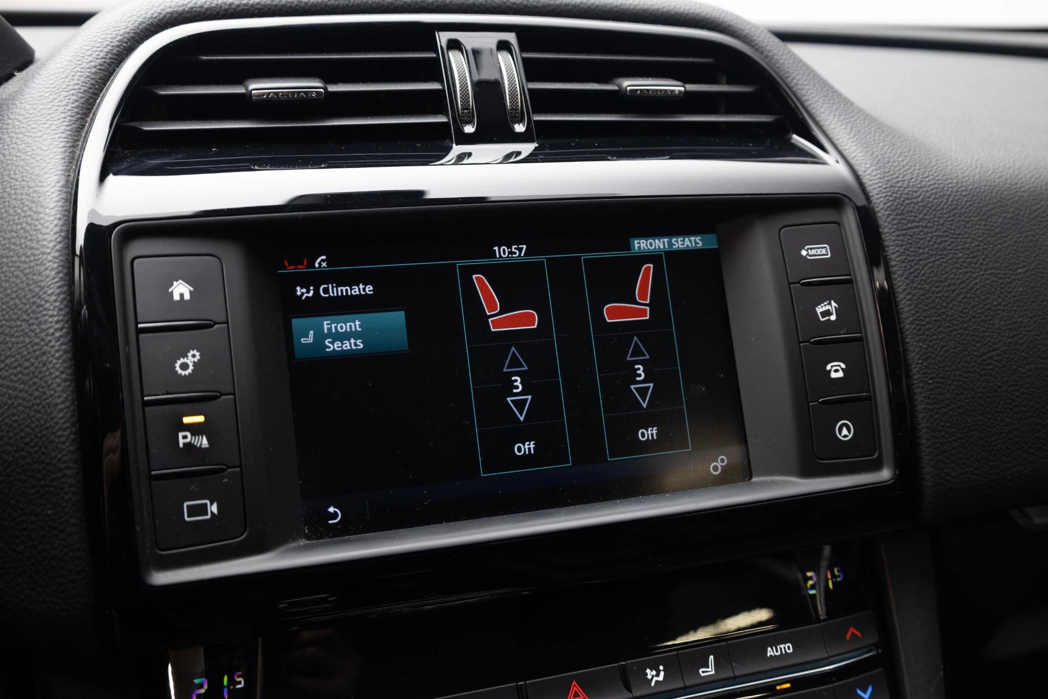 Hoofdafbeelding Jaguar F-PACE