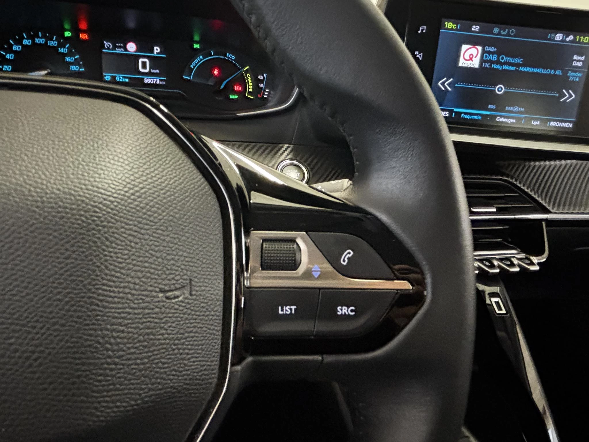 Hoofdafbeelding Peugeot e-2008