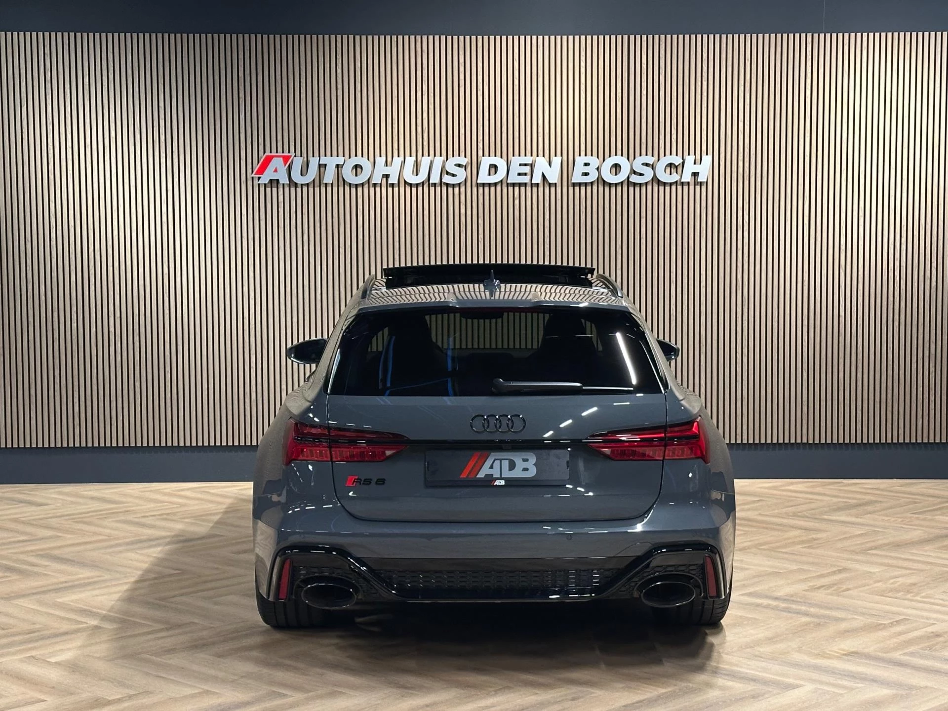 Hoofdafbeelding Audi RS6