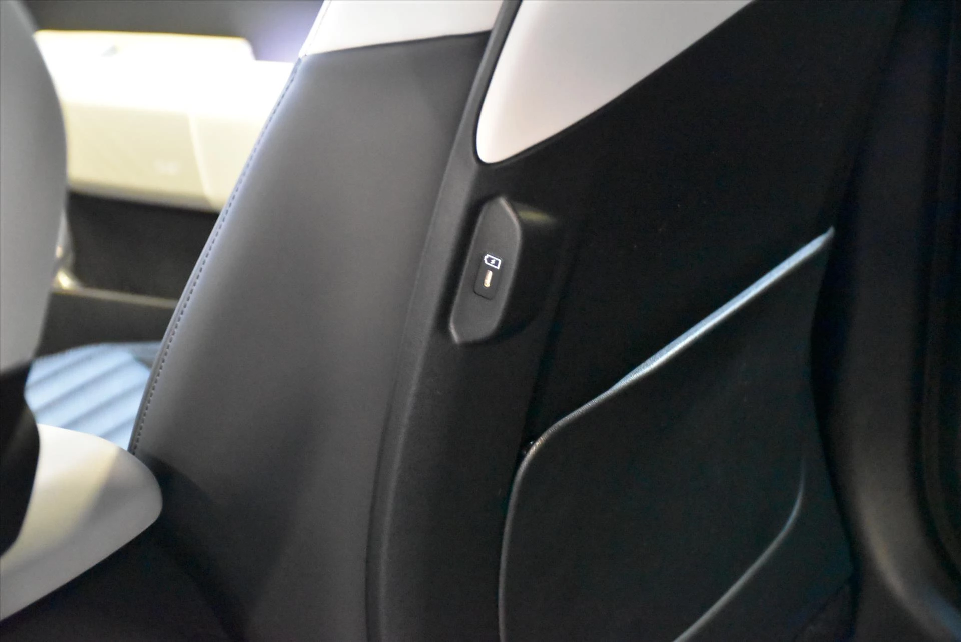 Hoofdafbeelding Kia EV4