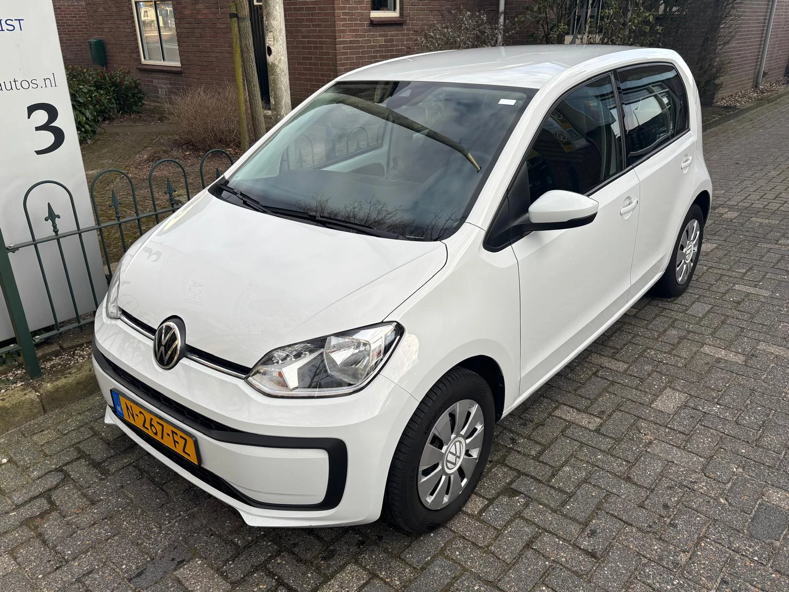 Hoofdafbeelding Volkswagen up!