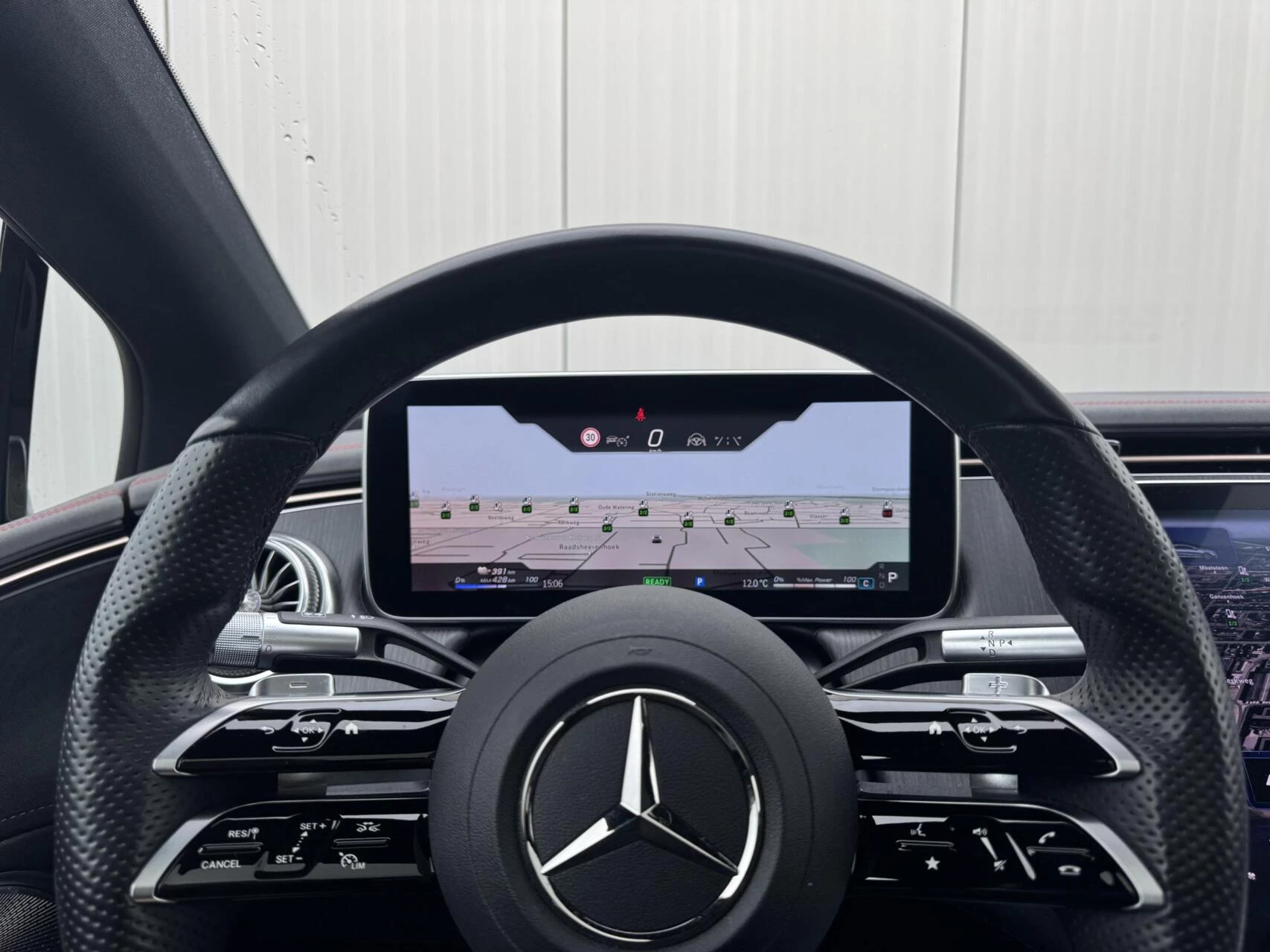 Hoofdafbeelding Mercedes-Benz EQS