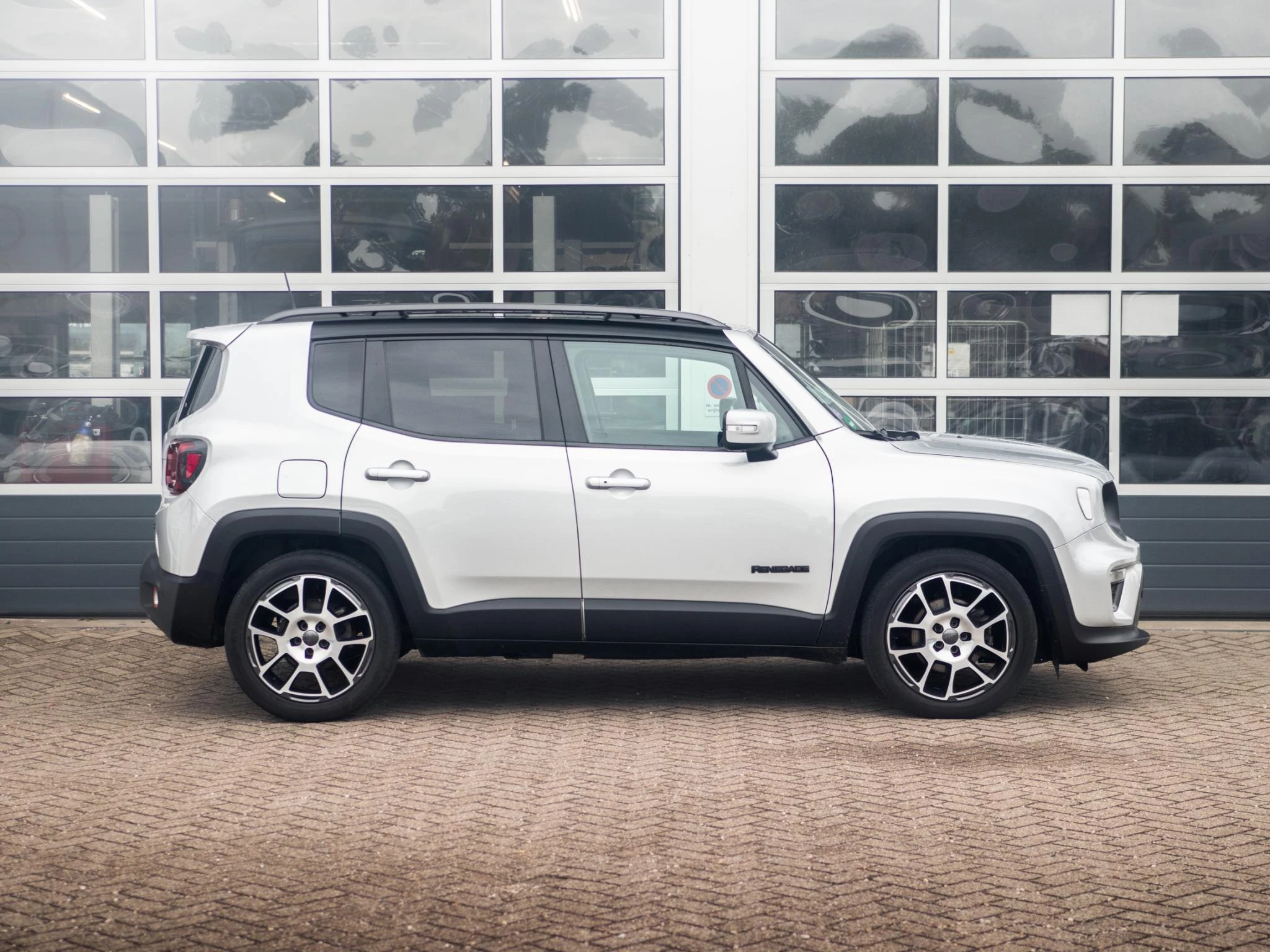 Hoofdafbeelding Jeep Renegade