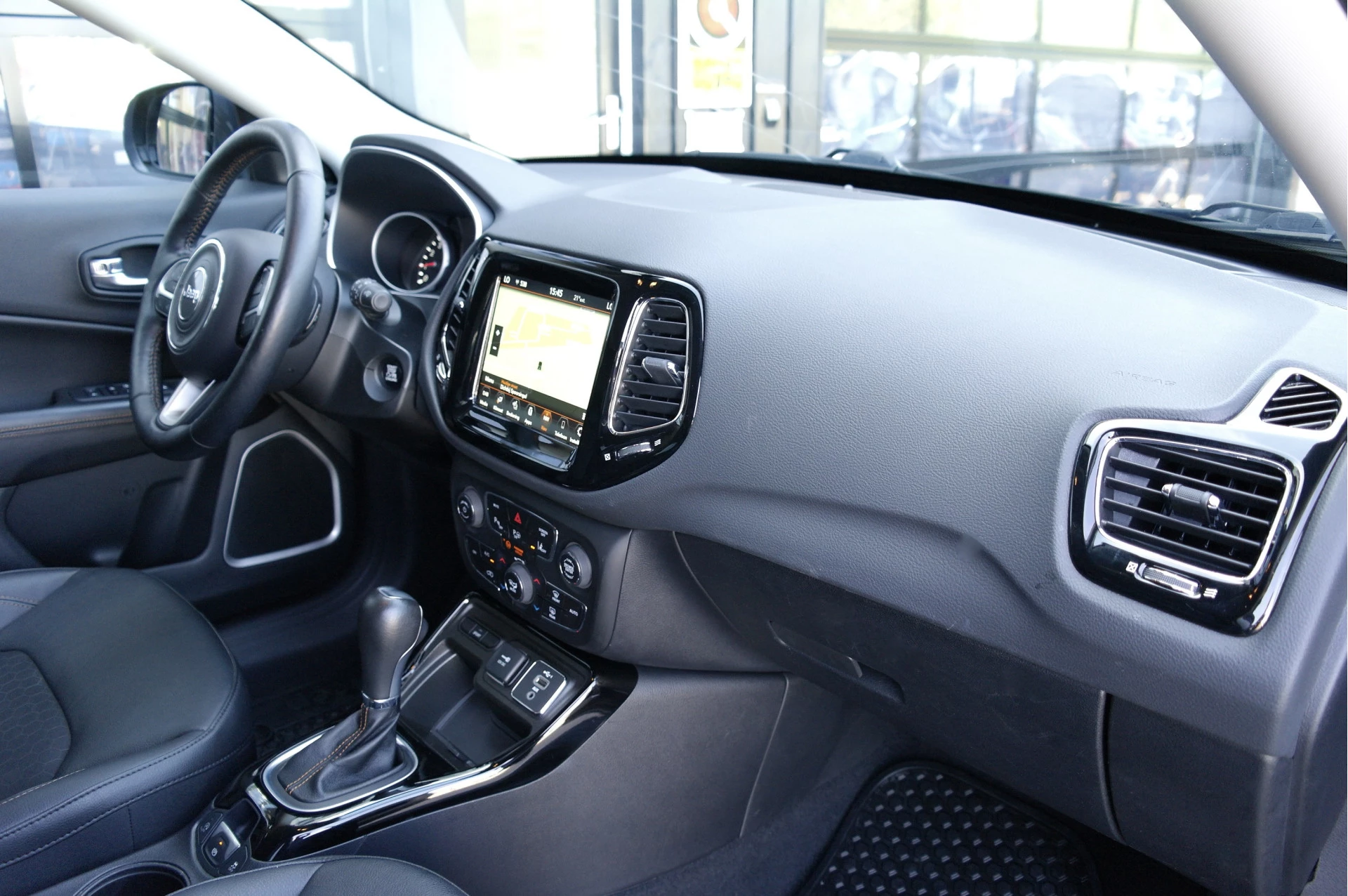 Hoofdafbeelding Jeep Compass