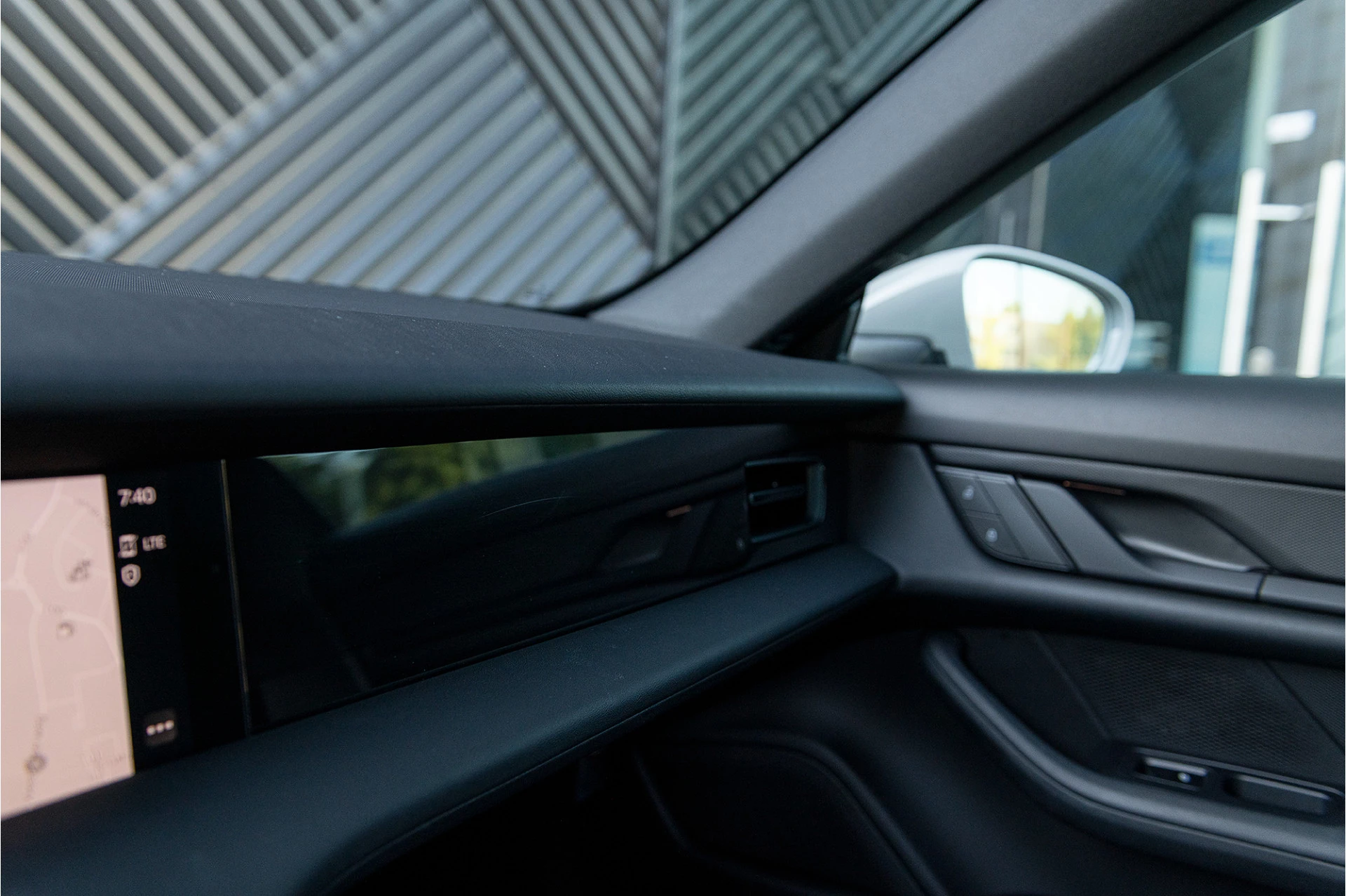 Hoofdafbeelding Porsche Taycan