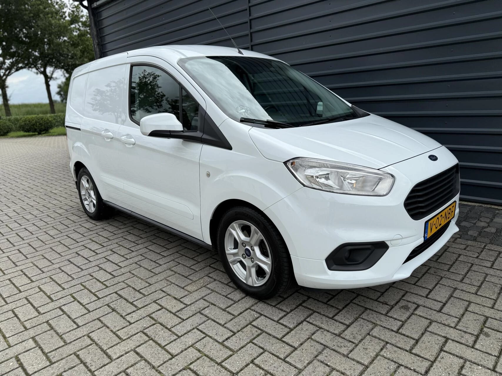 Hoofdafbeelding Ford Transit Courier