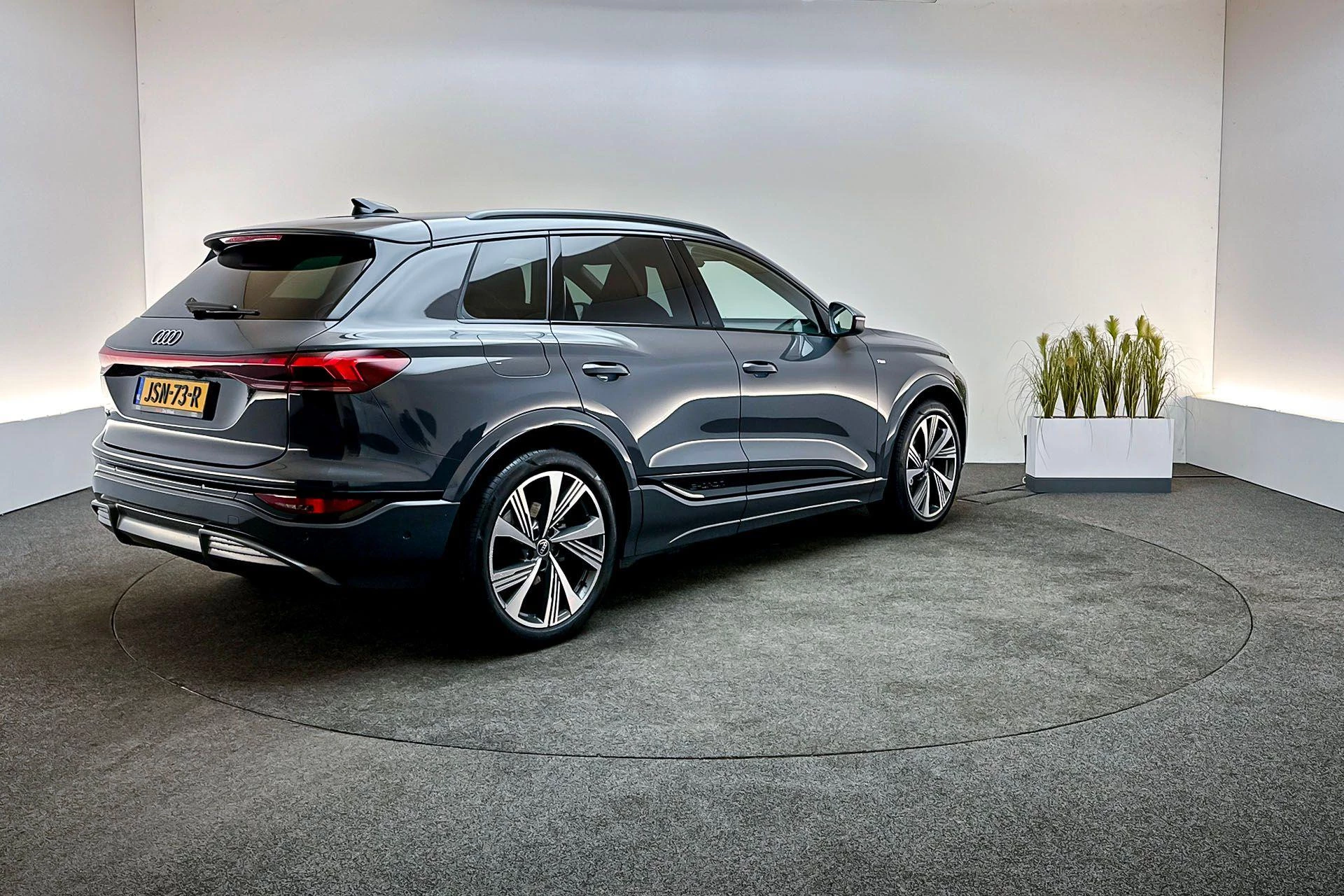 Hoofdafbeelding Audi Q6 e-tron
