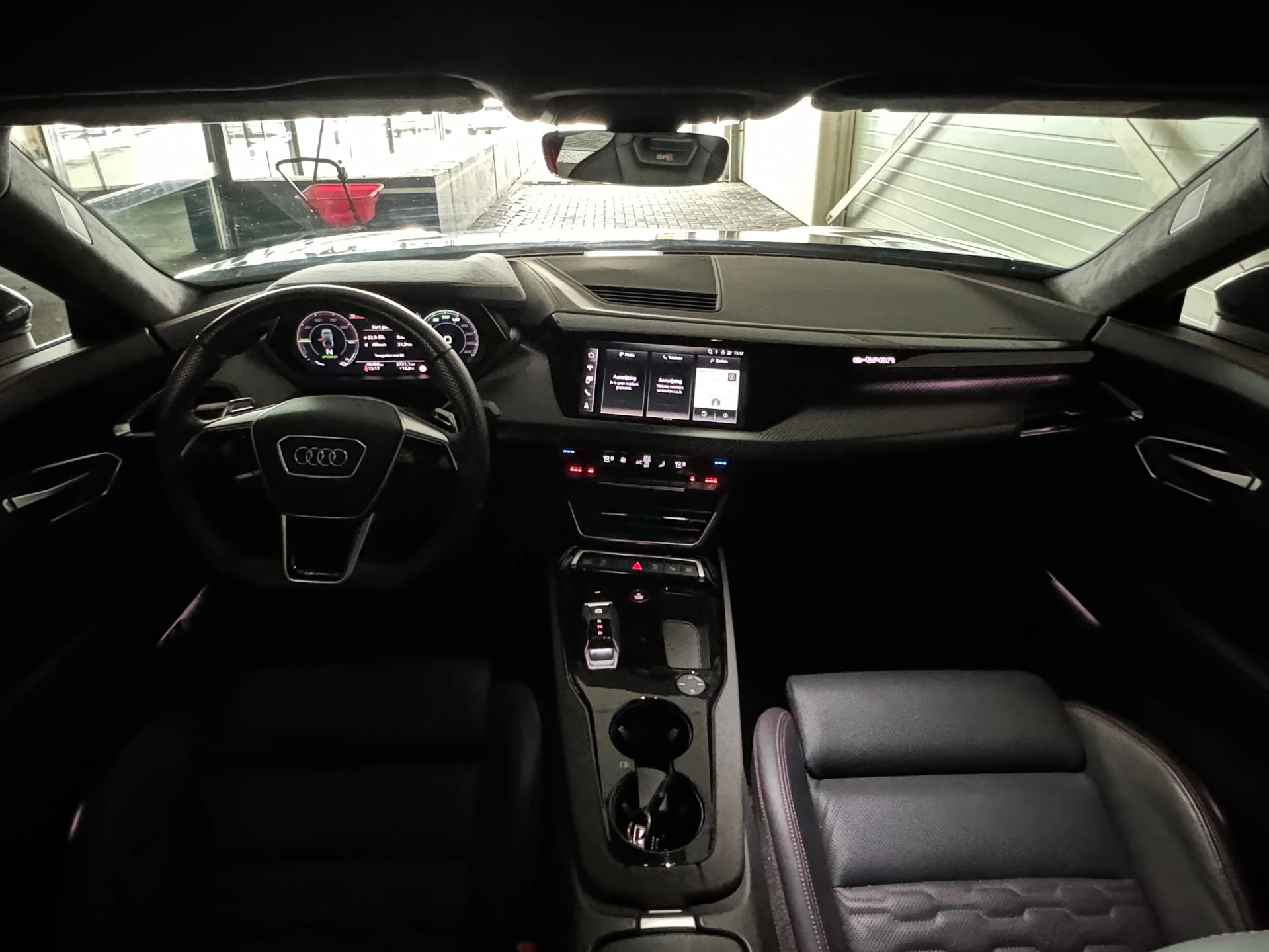 Hoofdafbeelding Audi e-tron GT