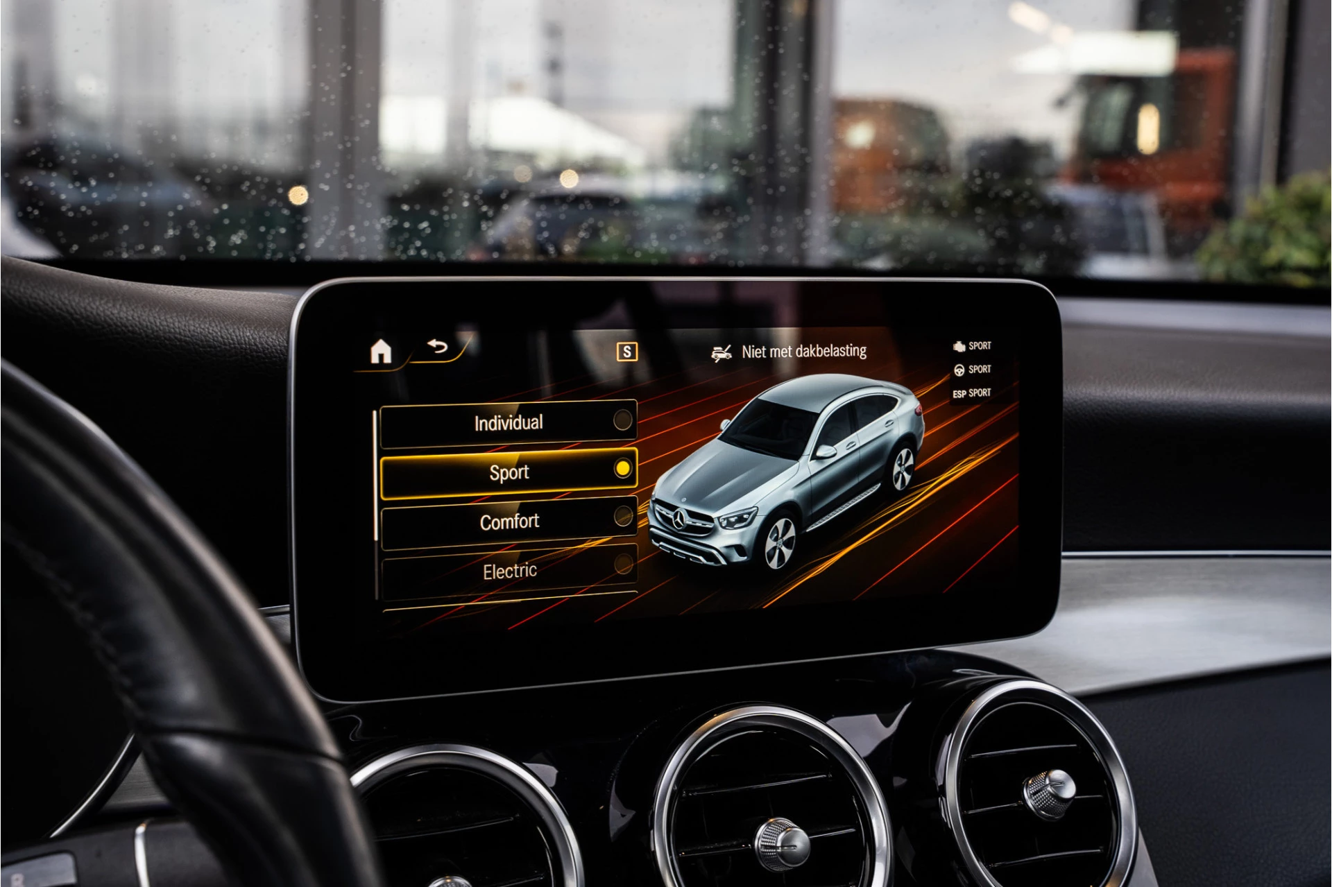 Hoofdafbeelding Mercedes-Benz GLC