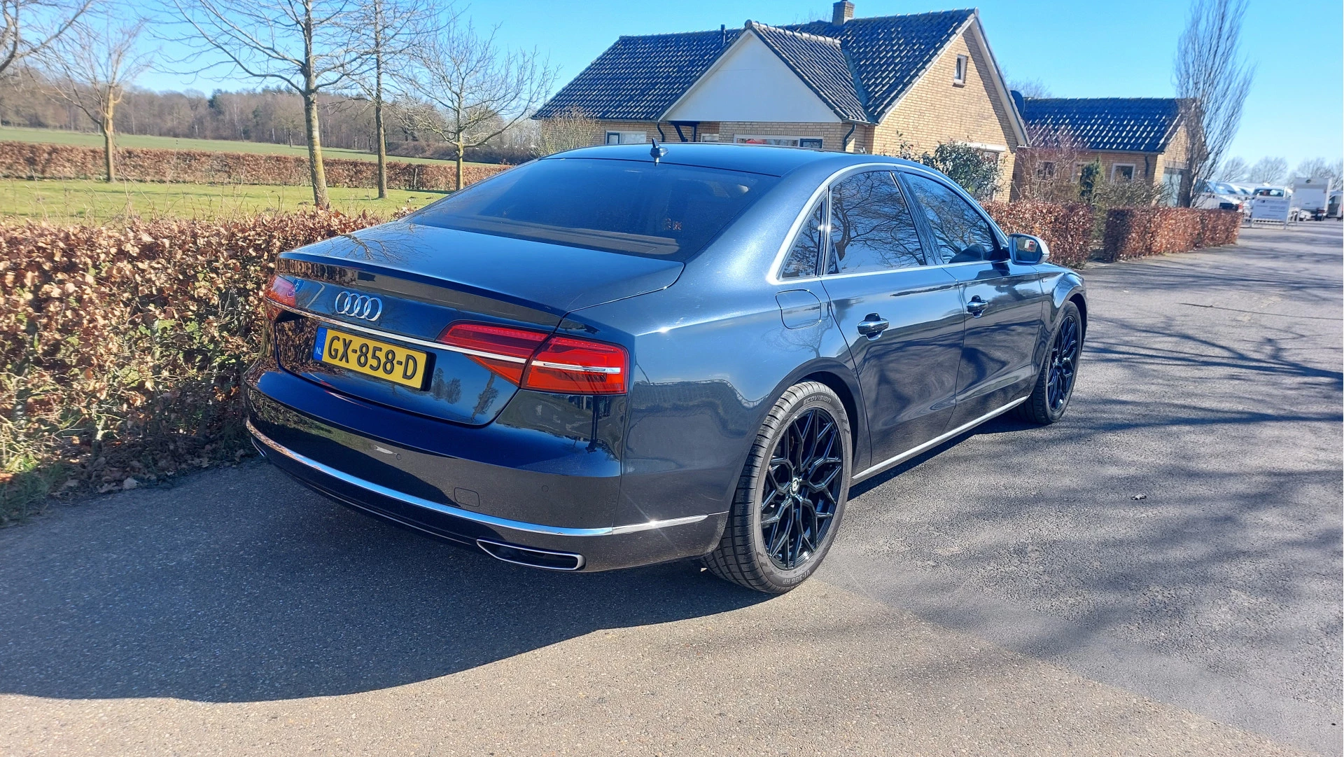 Hoofdafbeelding Audi A8