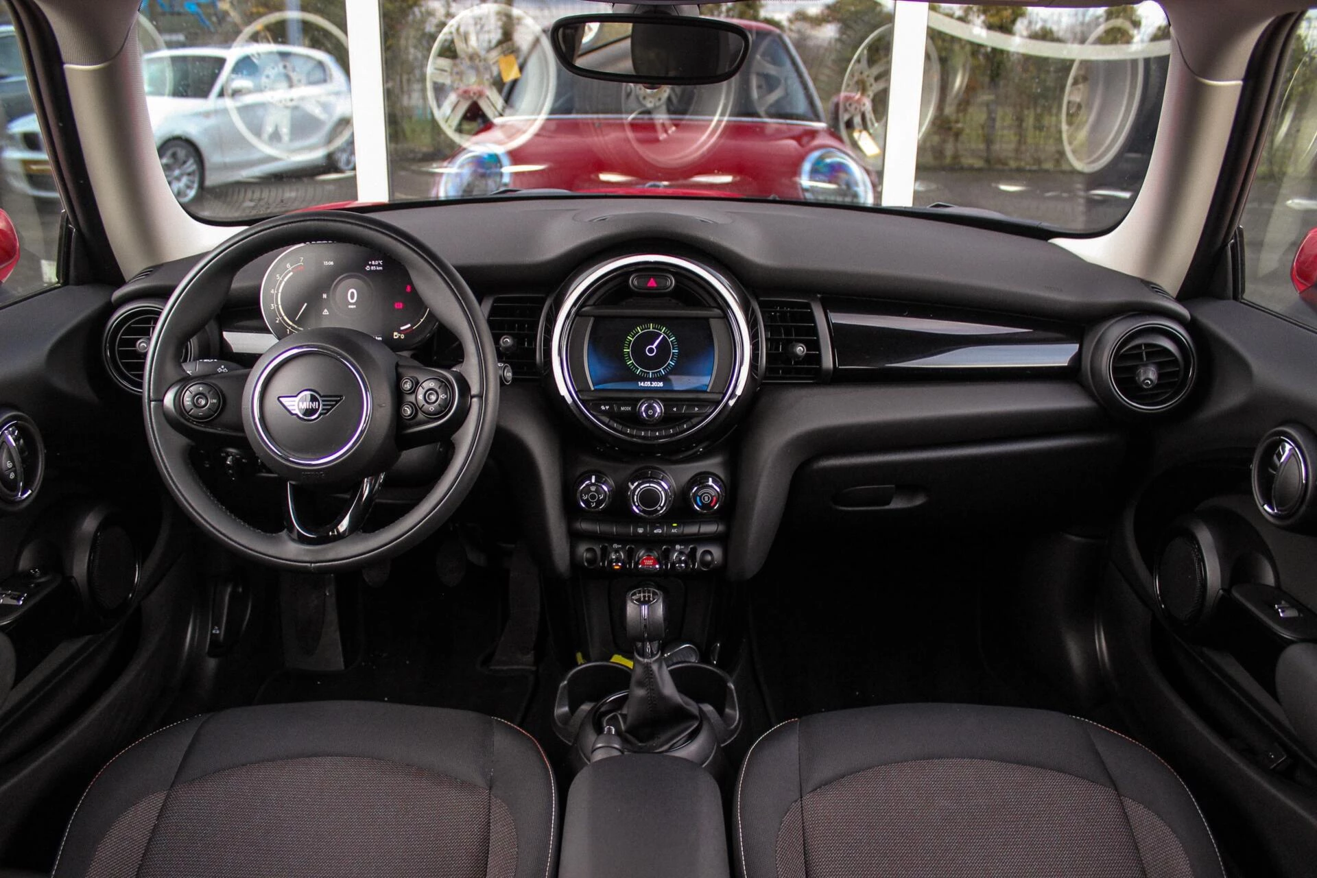 Hoofdafbeelding MINI One