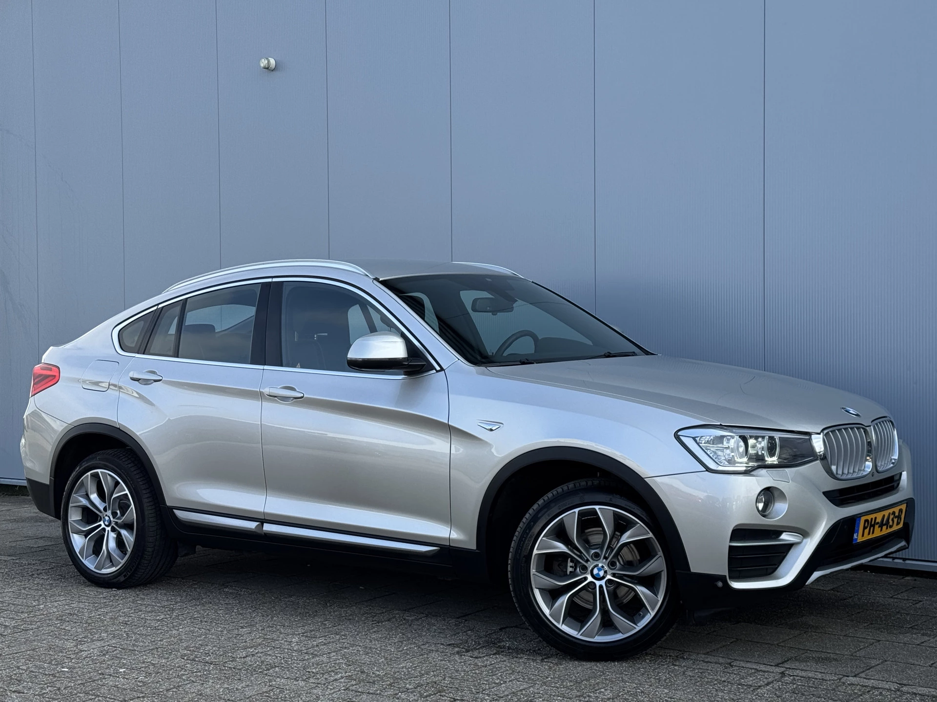 Hoofdafbeelding BMW X4