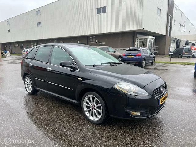 Hoofdafbeelding Fiat Croma