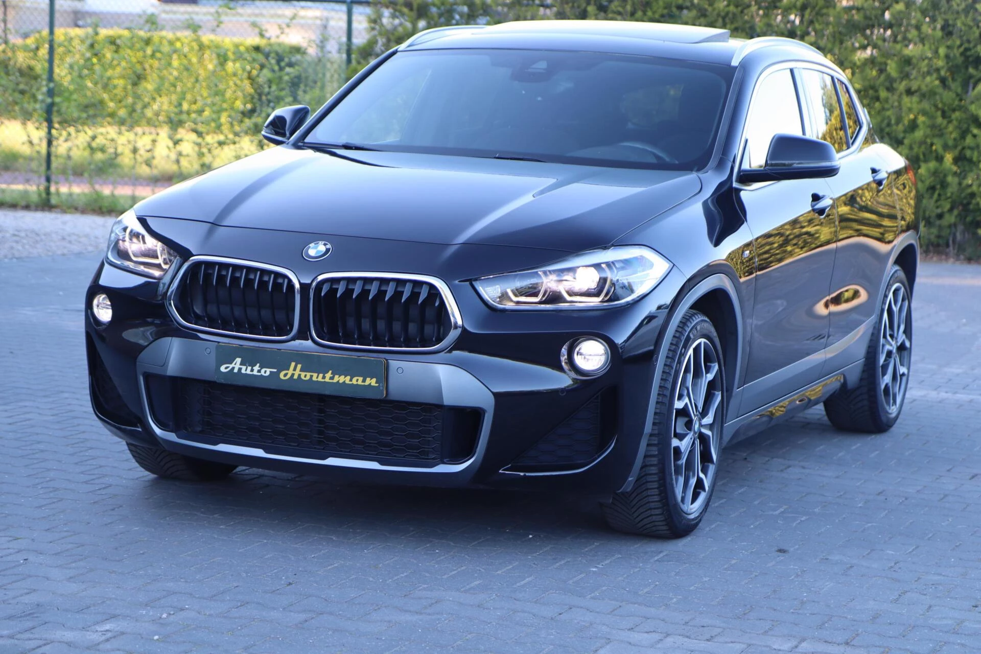 Hoofdafbeelding BMW X2