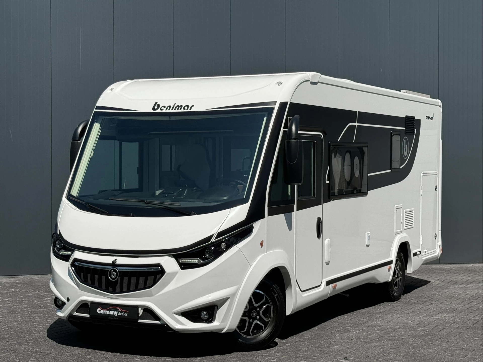 Hoofdafbeelding Benimar Amphitryon