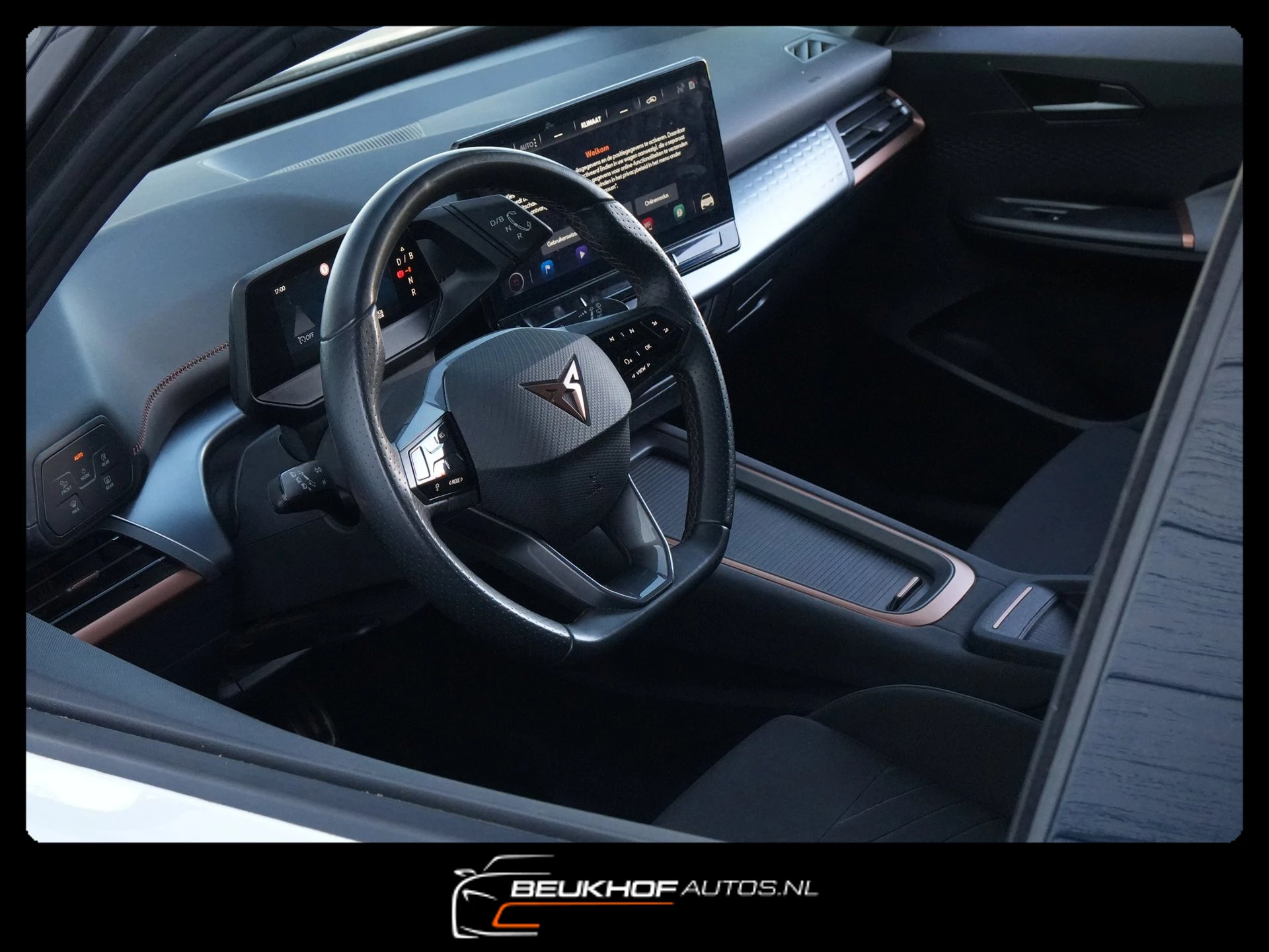 Hoofdafbeelding CUPRA Born