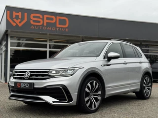 Hoofdafbeelding Volkswagen Tiguan Volkswagen Tiguan 1.5 TSI R-Line Business| ACC|IQ-Light|Trek