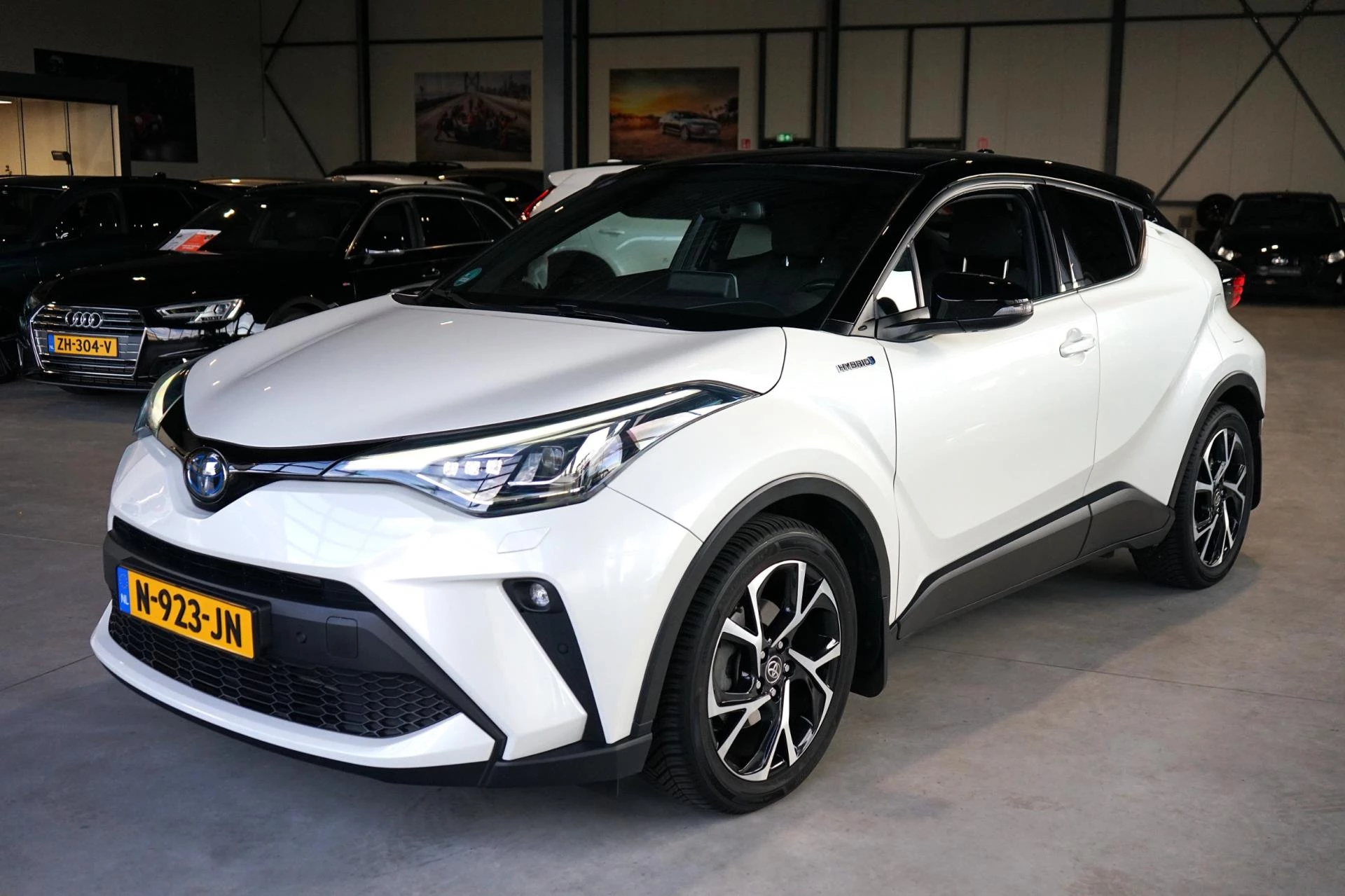 Hoofdafbeelding Toyota C-HR
