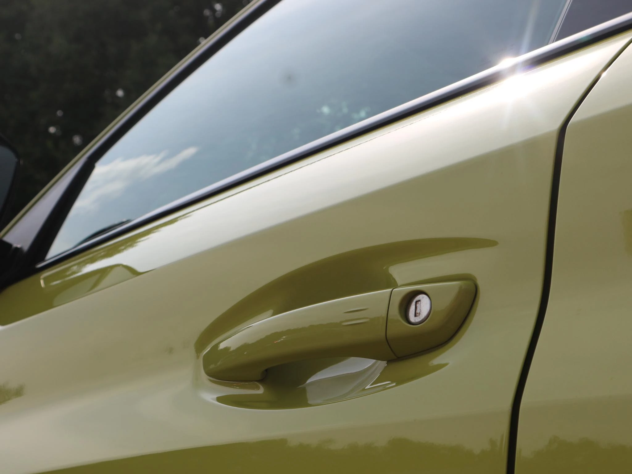 Hoofdafbeelding Peugeot e-208