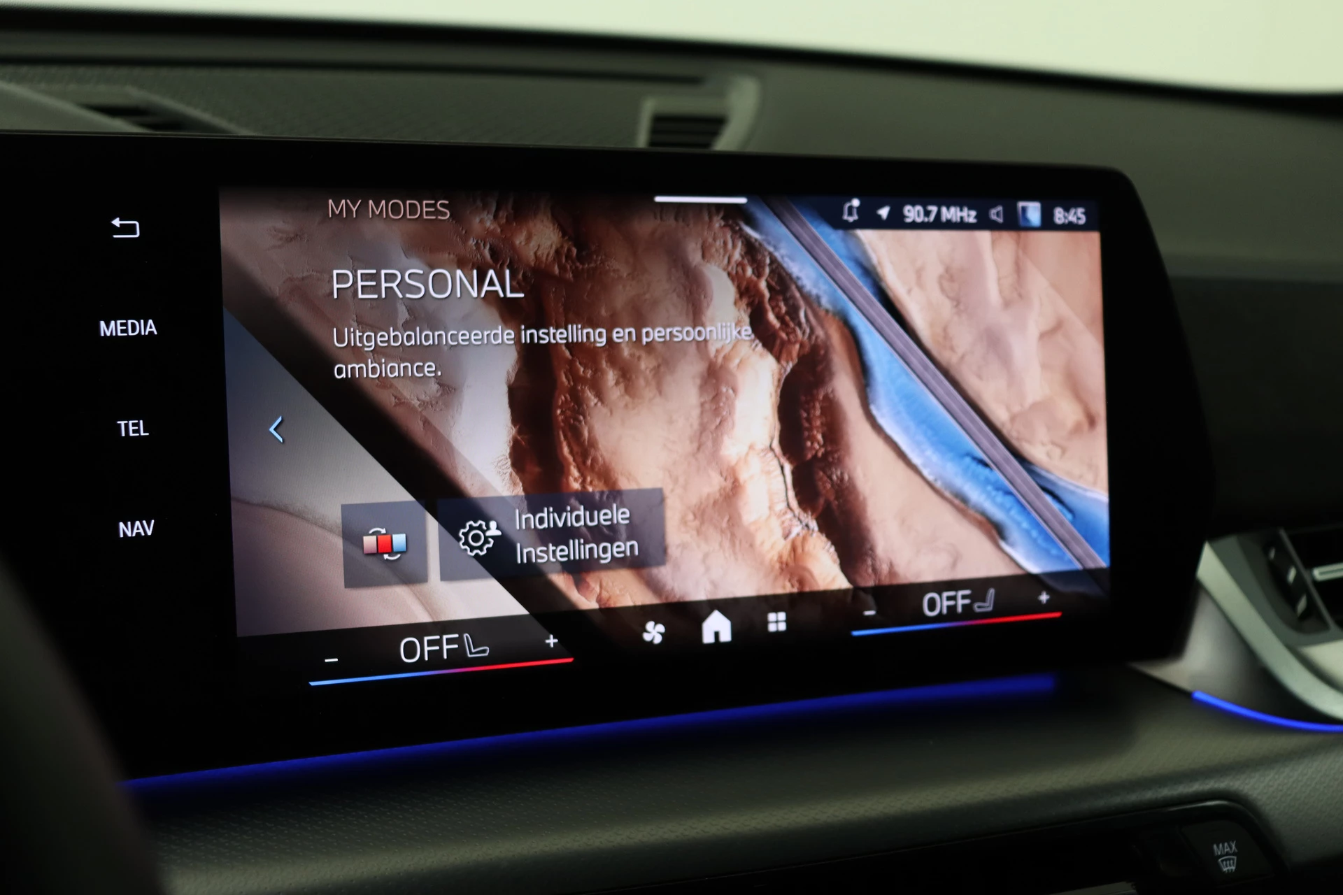 Hoofdafbeelding BMW iX1