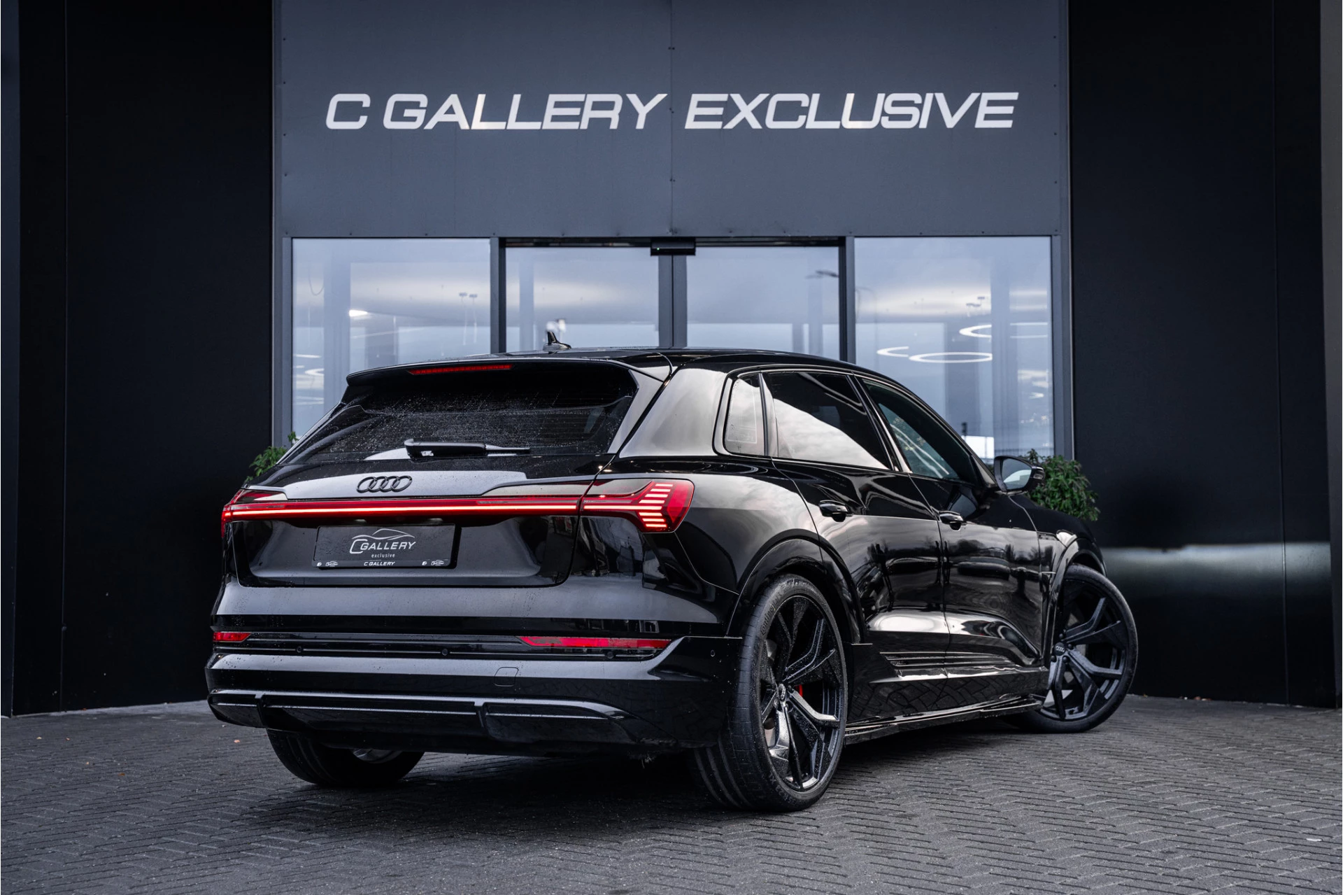 Hoofdafbeelding Audi e-tron