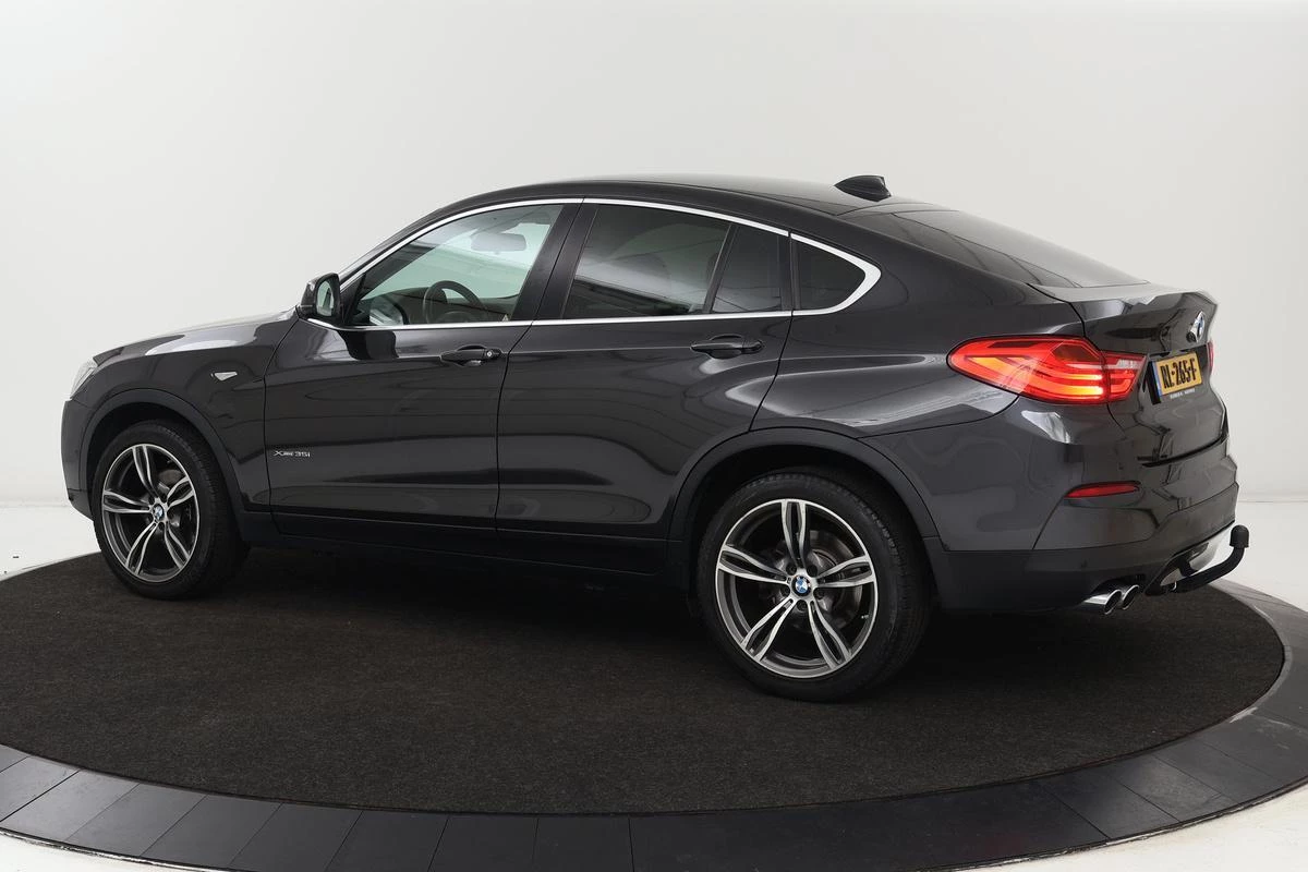 Hoofdafbeelding BMW X4