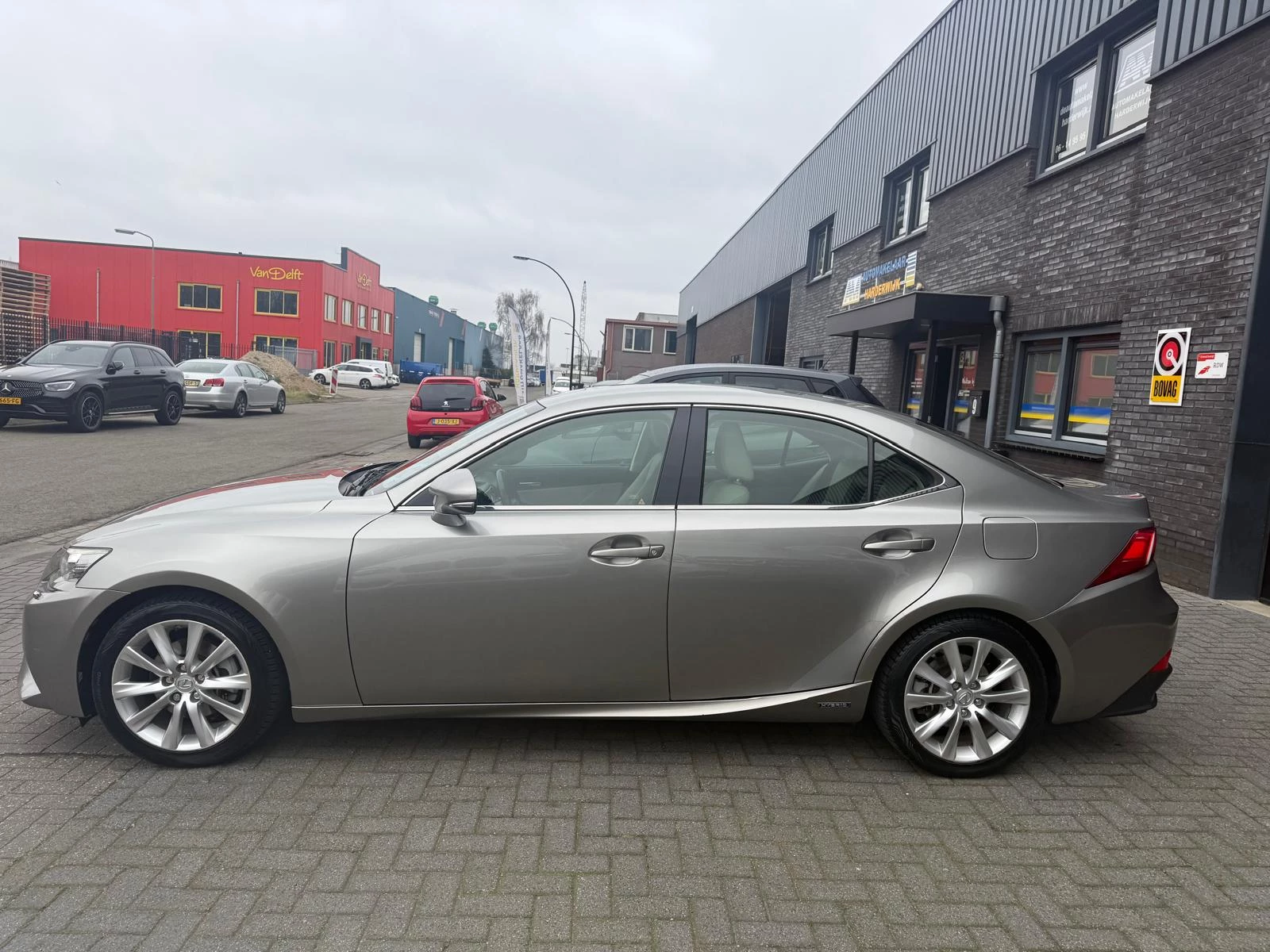 Hoofdafbeelding Lexus IS