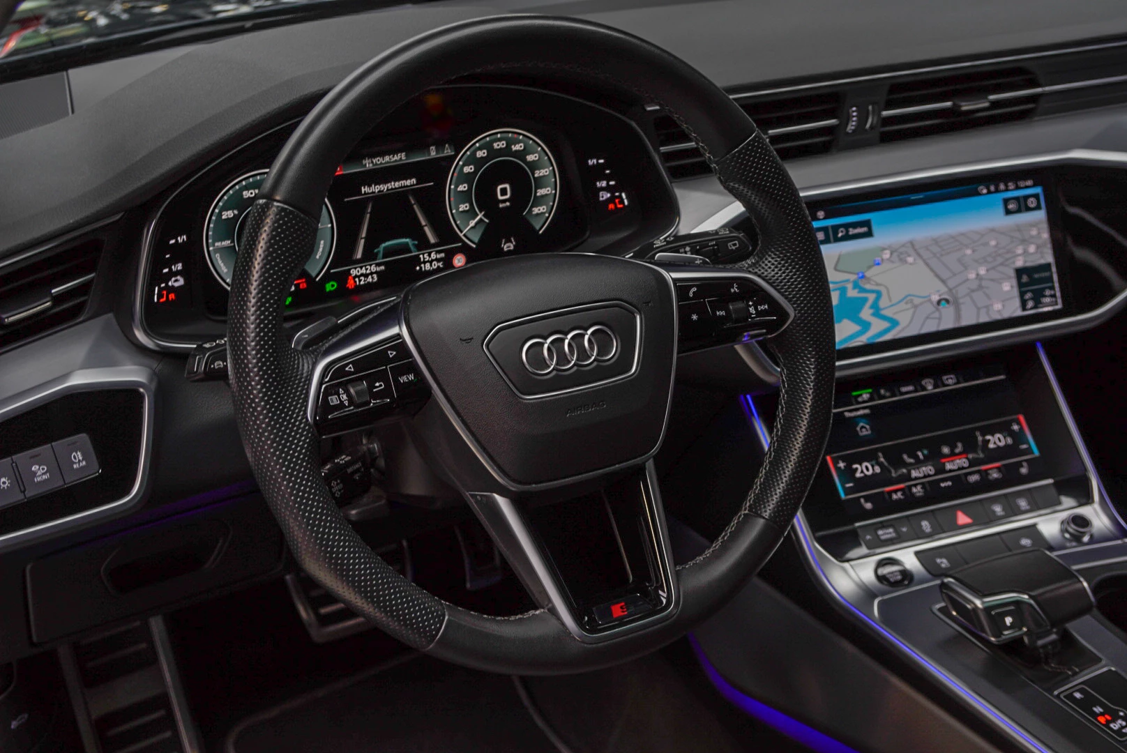 Hoofdafbeelding Audi A6