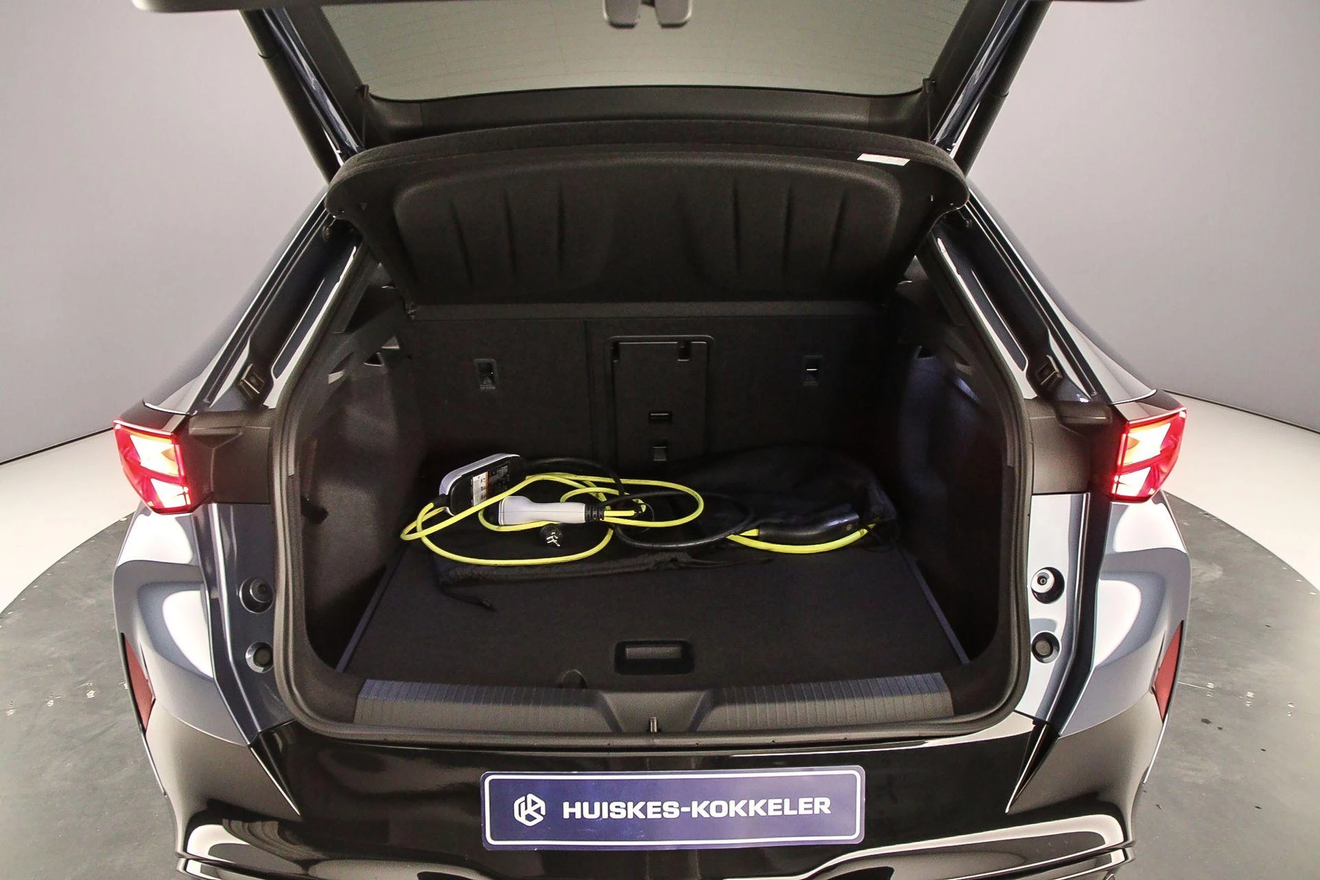 Hoofdafbeelding CUPRA Tavascan