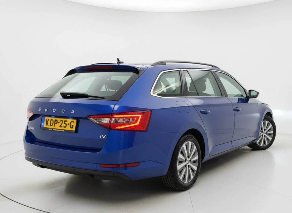 Hoofdafbeelding Škoda Superb