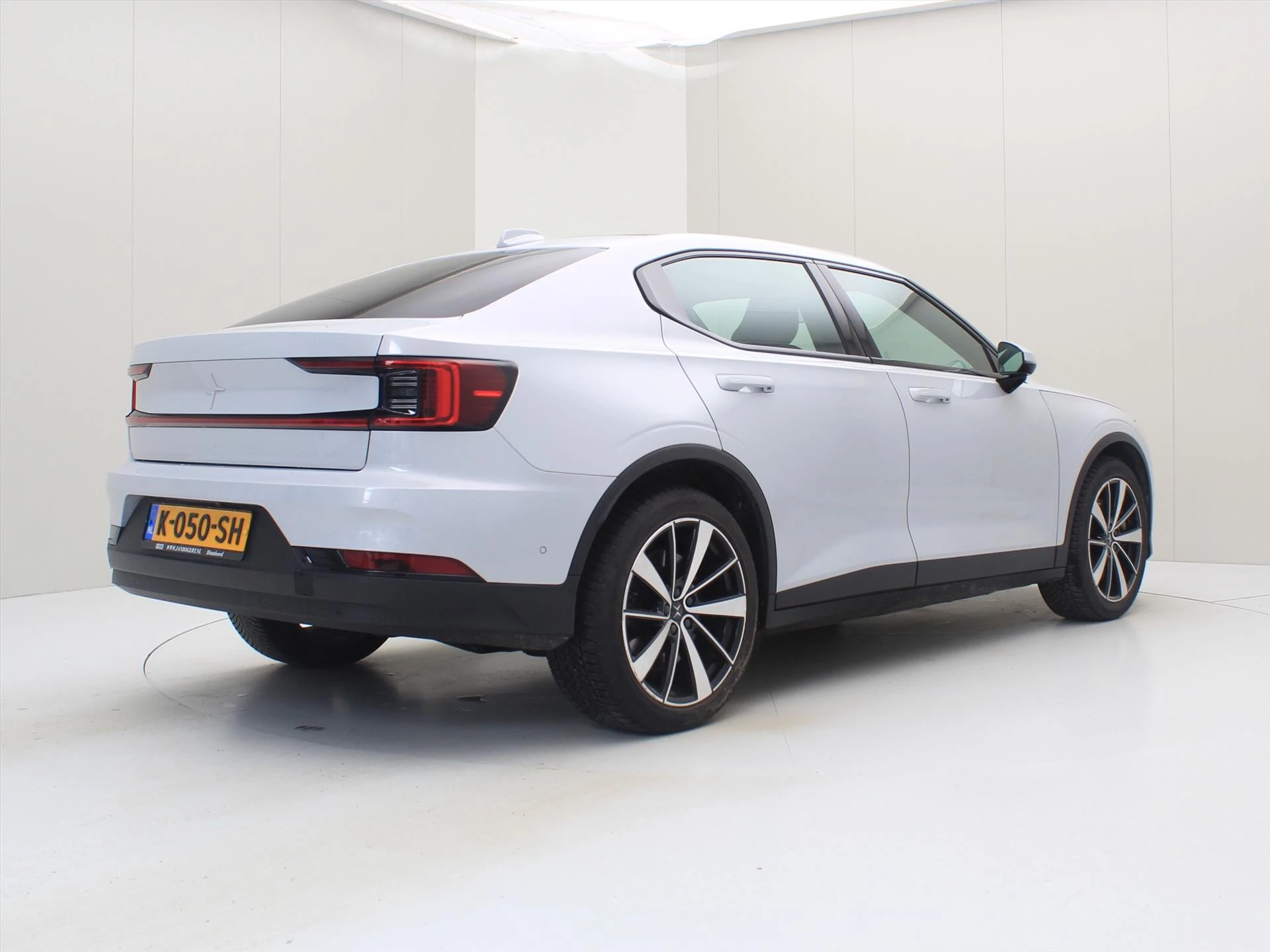 Hoofdafbeelding Polestar 2