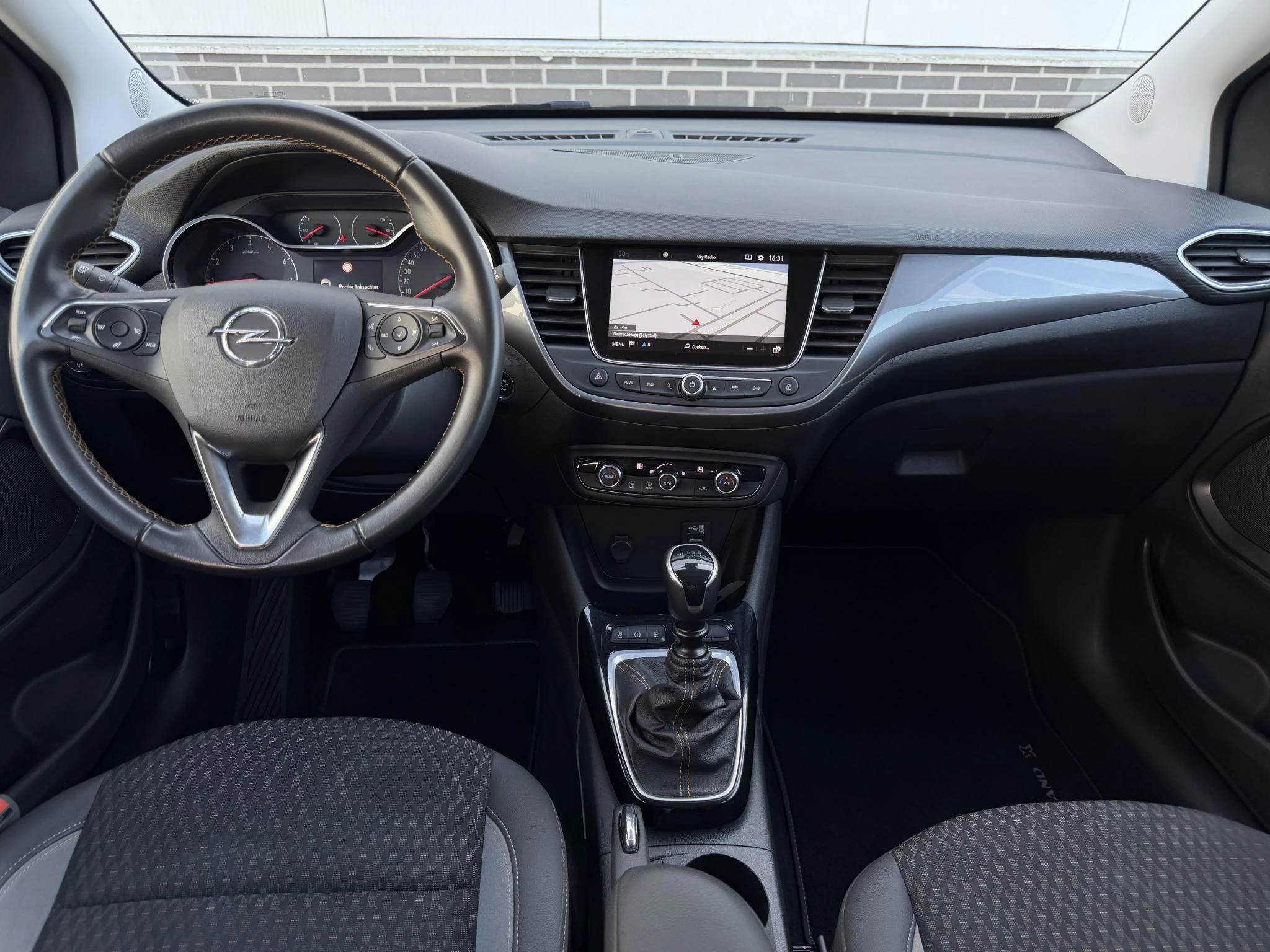 Hoofdafbeelding Opel Crossland X