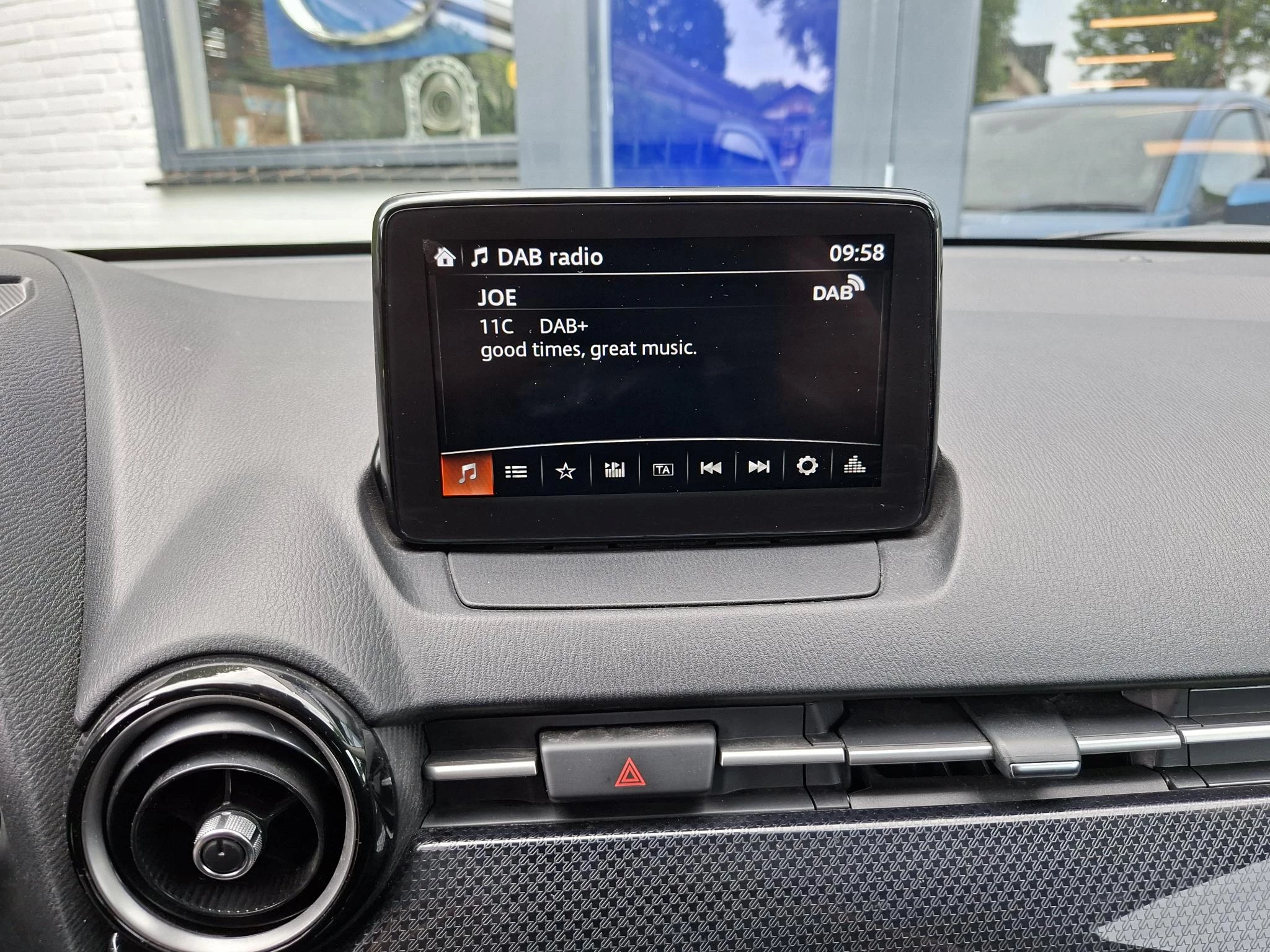 Hoofdafbeelding Mazda 2