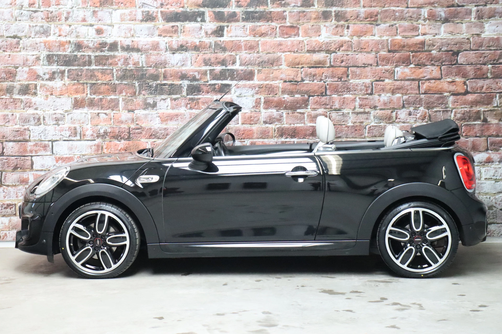 Hoofdafbeelding MINI Cooper S Cabrio