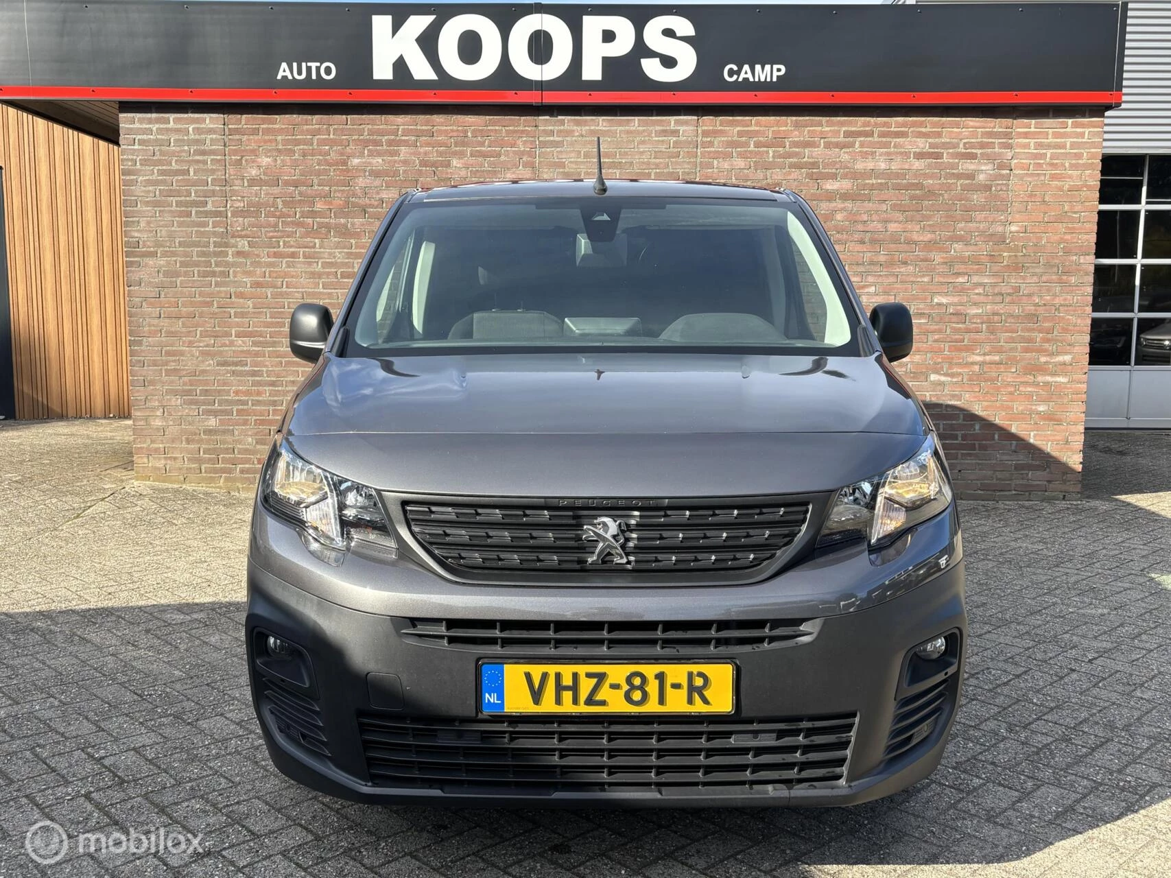 Hoofdafbeelding Peugeot Partner