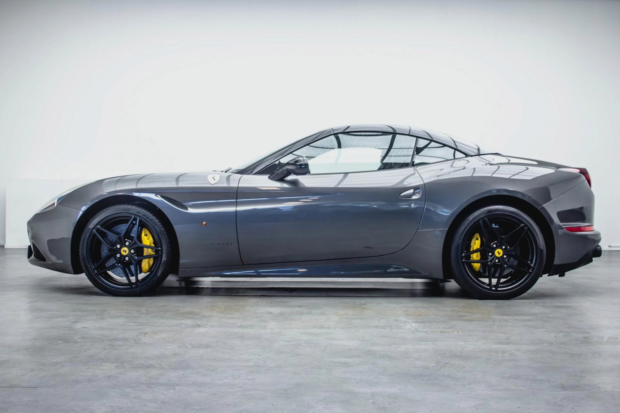 Hoofdafbeelding Ferrari California