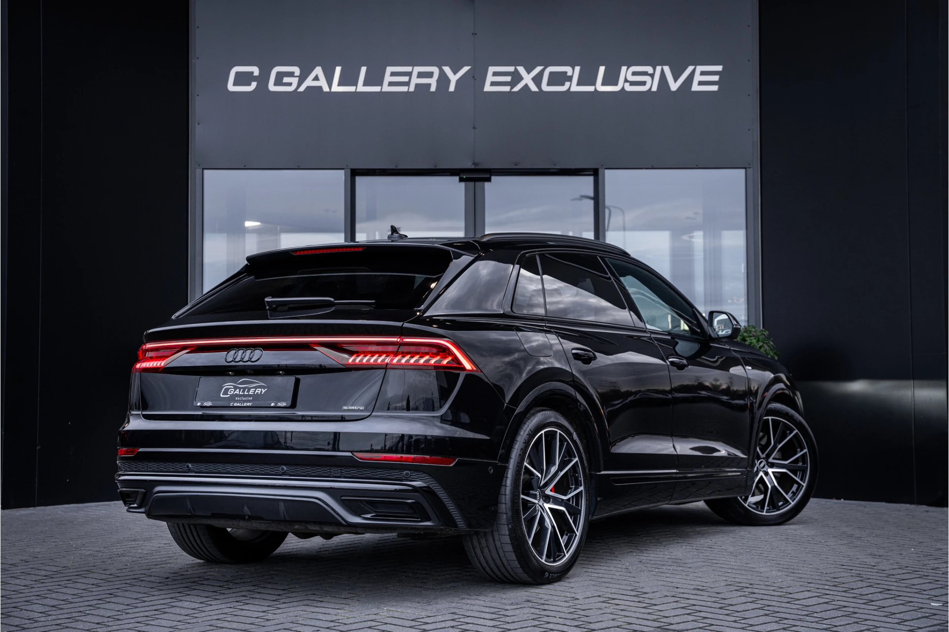 Hoofdafbeelding Audi Q8
