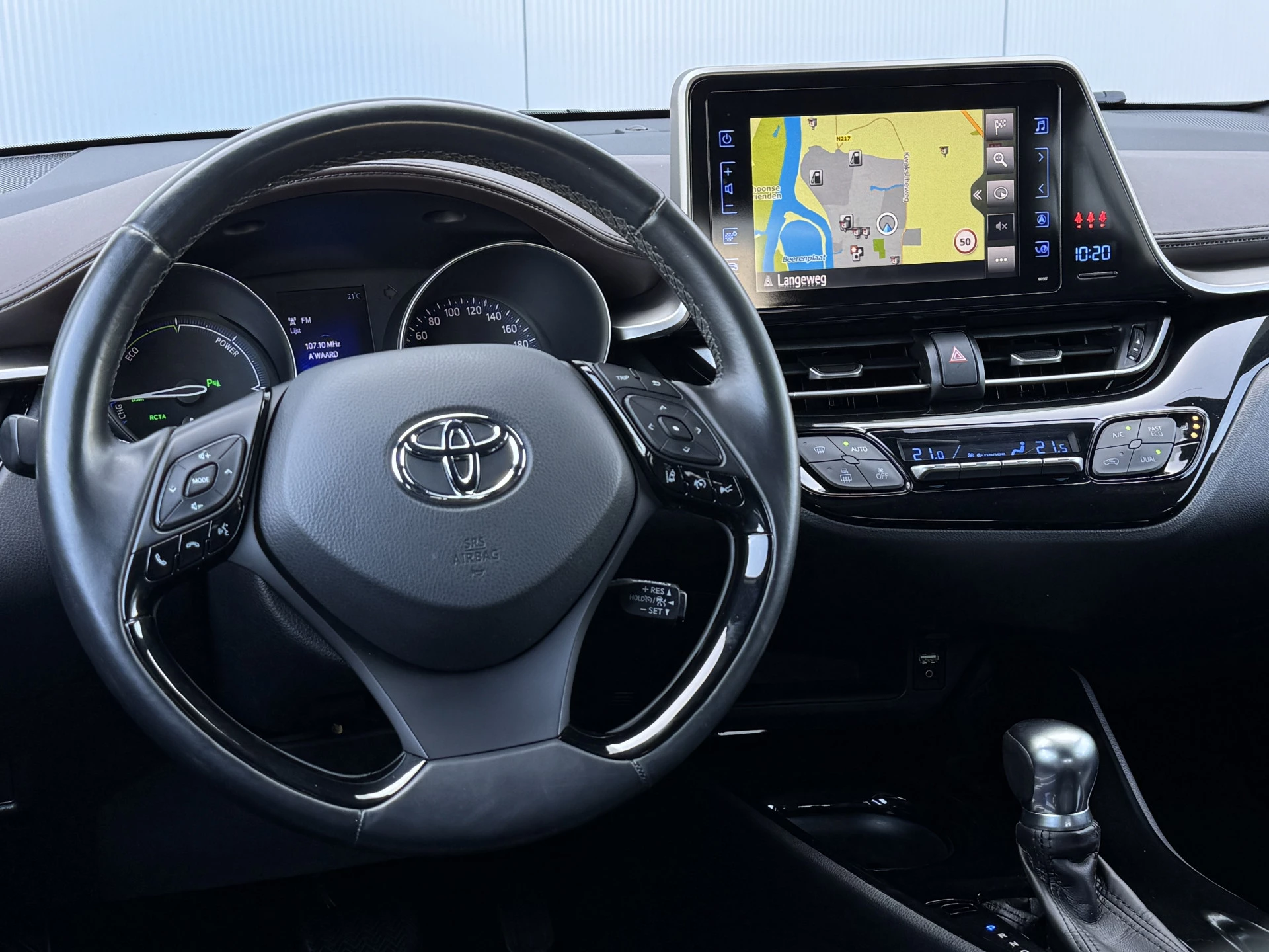 Hoofdafbeelding Toyota C-HR