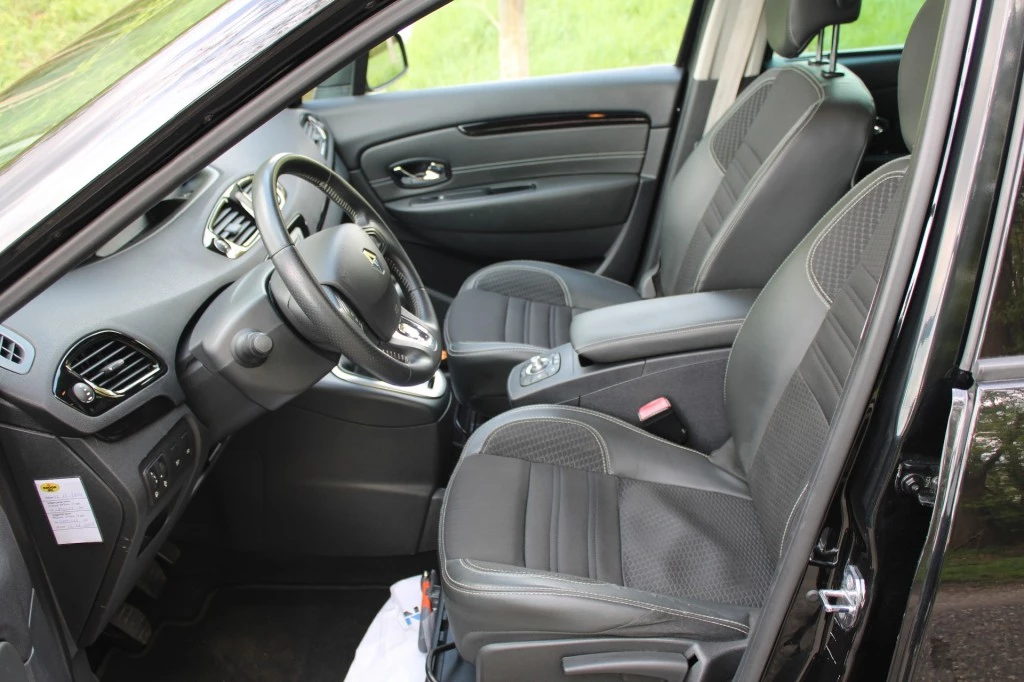 Hoofdafbeelding Renault Scénic
