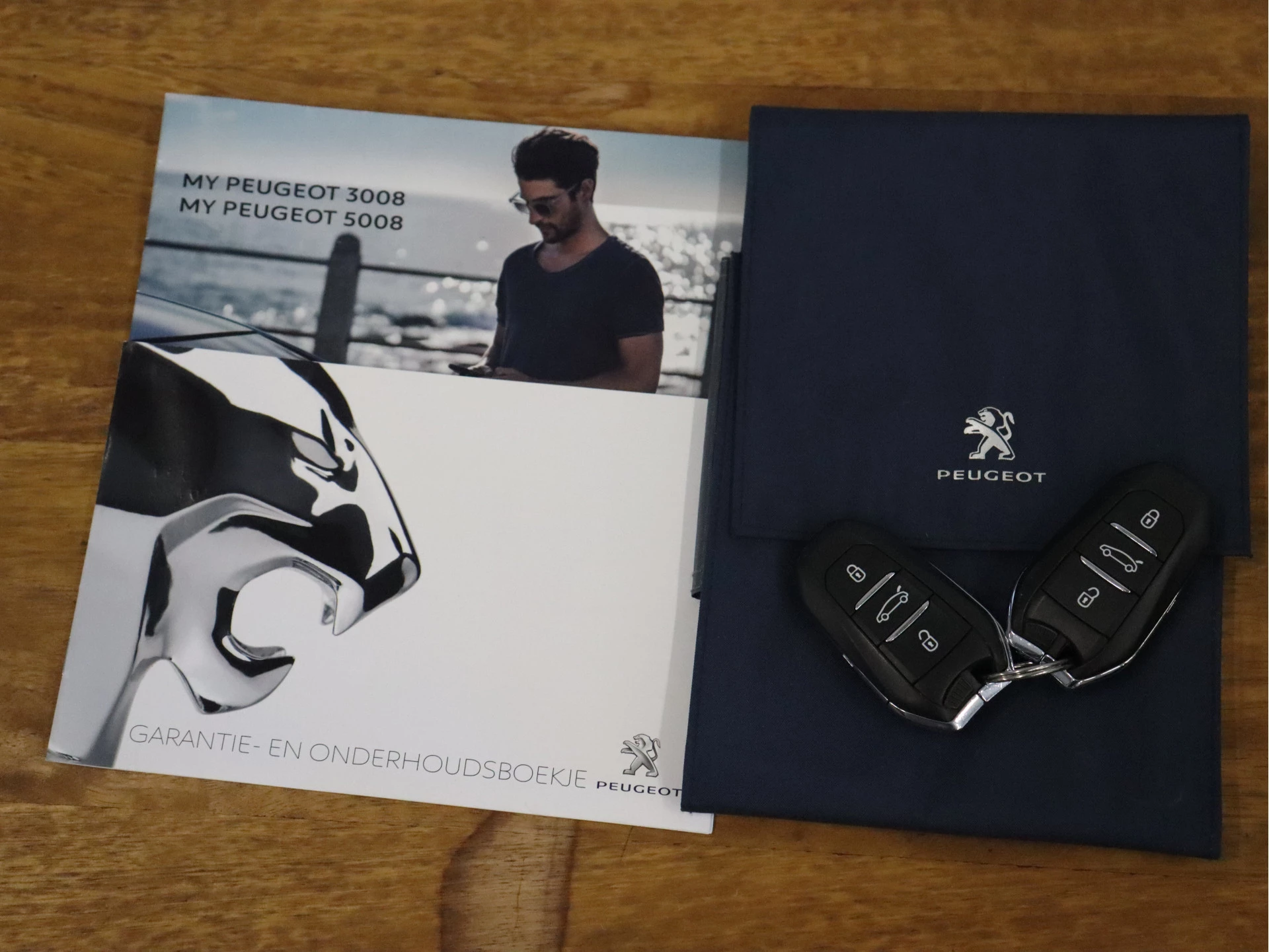 Hoofdafbeelding Peugeot 5008