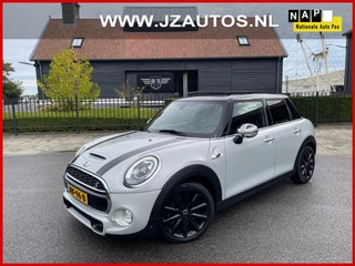 Mini Cooper 2.0 S 193 PK Chili John Works Pakket Panoramadak Head-up Navi leer Led-Xenon Harman/kardon