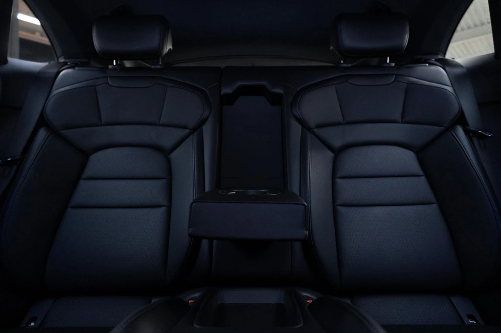 Hoofdafbeelding Porsche Taycan