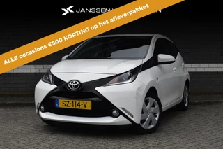 Hoofdafbeelding Toyota Aygo Toyota Aygo 1.0 VVT-i x-nav / Carplay / Camera / Navi / 1e eigenaar