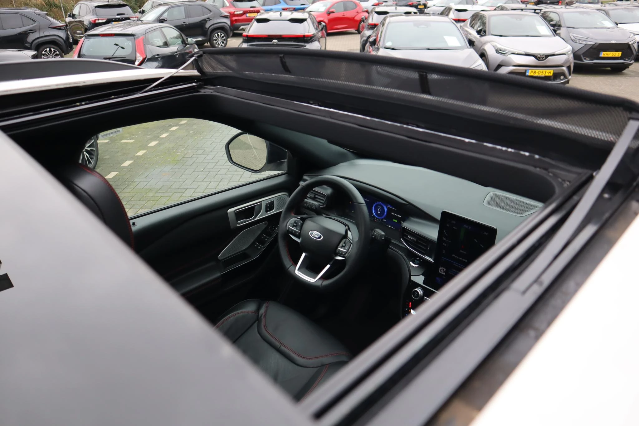 Hoofdafbeelding Ford Explorer