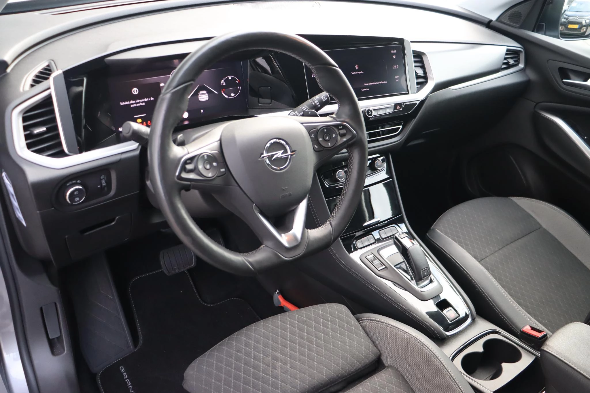 Hoofdafbeelding Opel Grandland