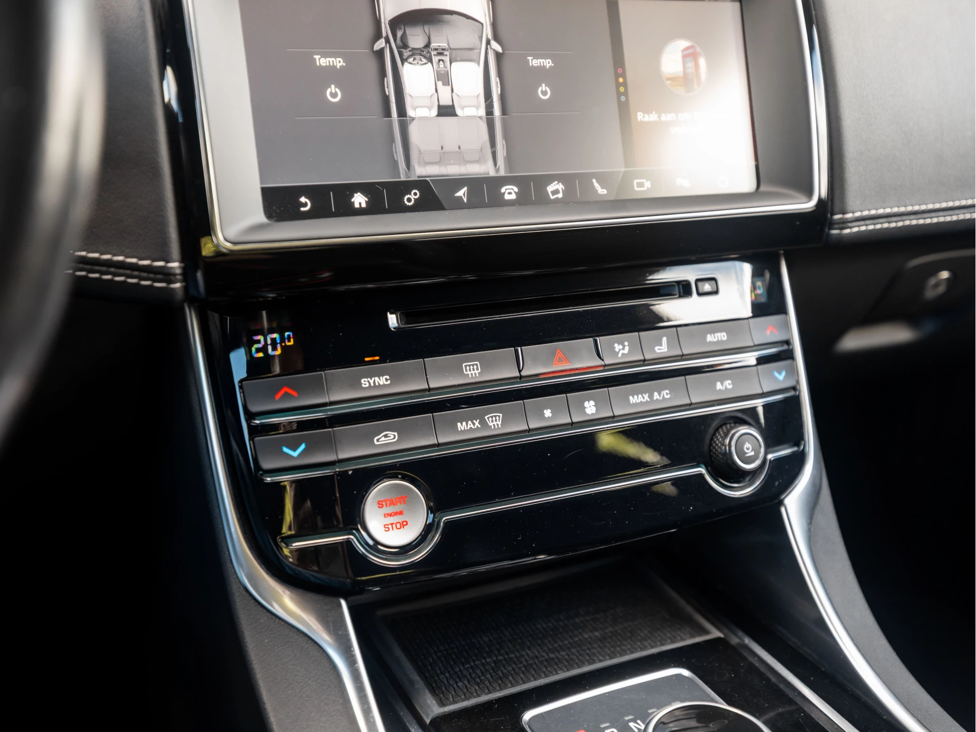 Hoofdafbeelding Jaguar XE