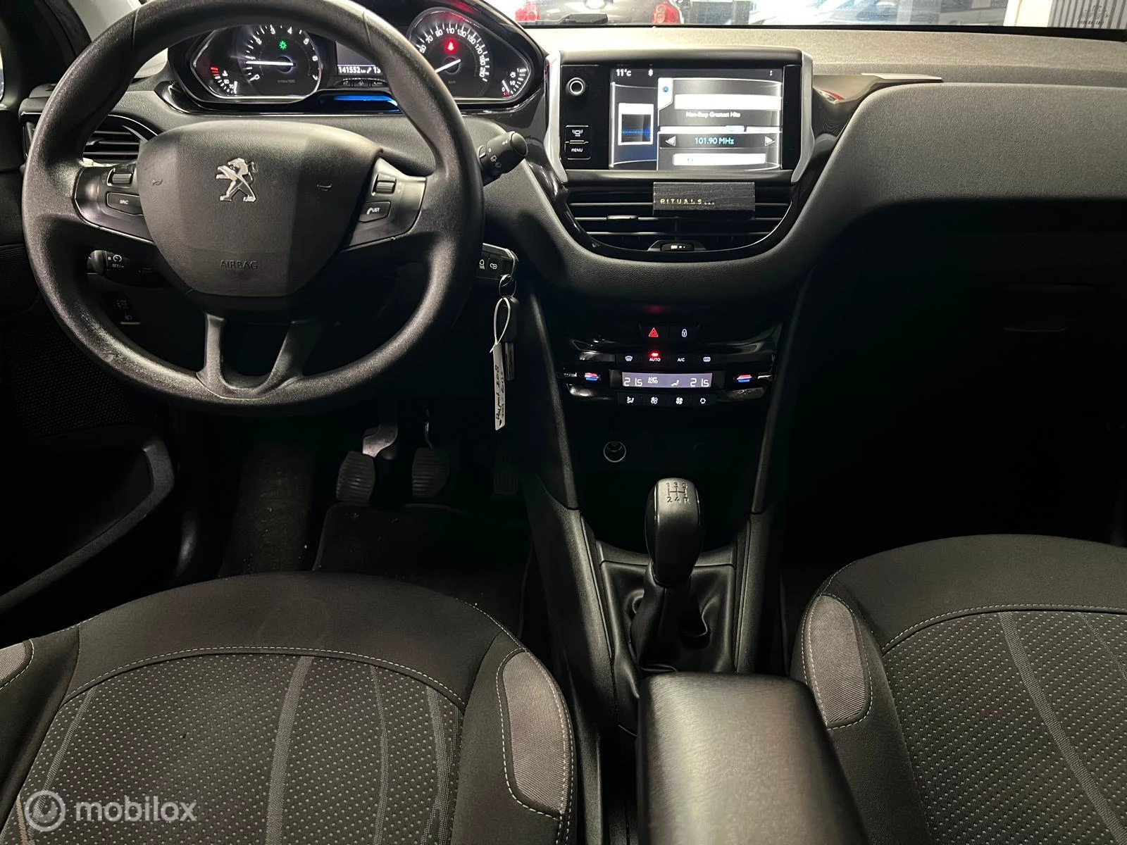 Hoofdafbeelding Peugeot 208