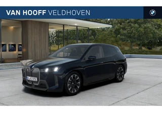 BMW iX xDrive45 M Sport / M Multifunctionele stoelen / Adaptieve LED / Live Cockpit Professional / Comfort Access / Stuurverwarming