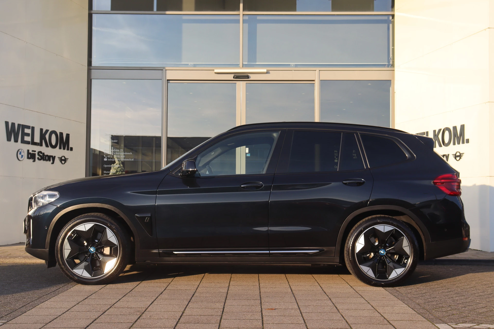 Hoofdafbeelding BMW iX3